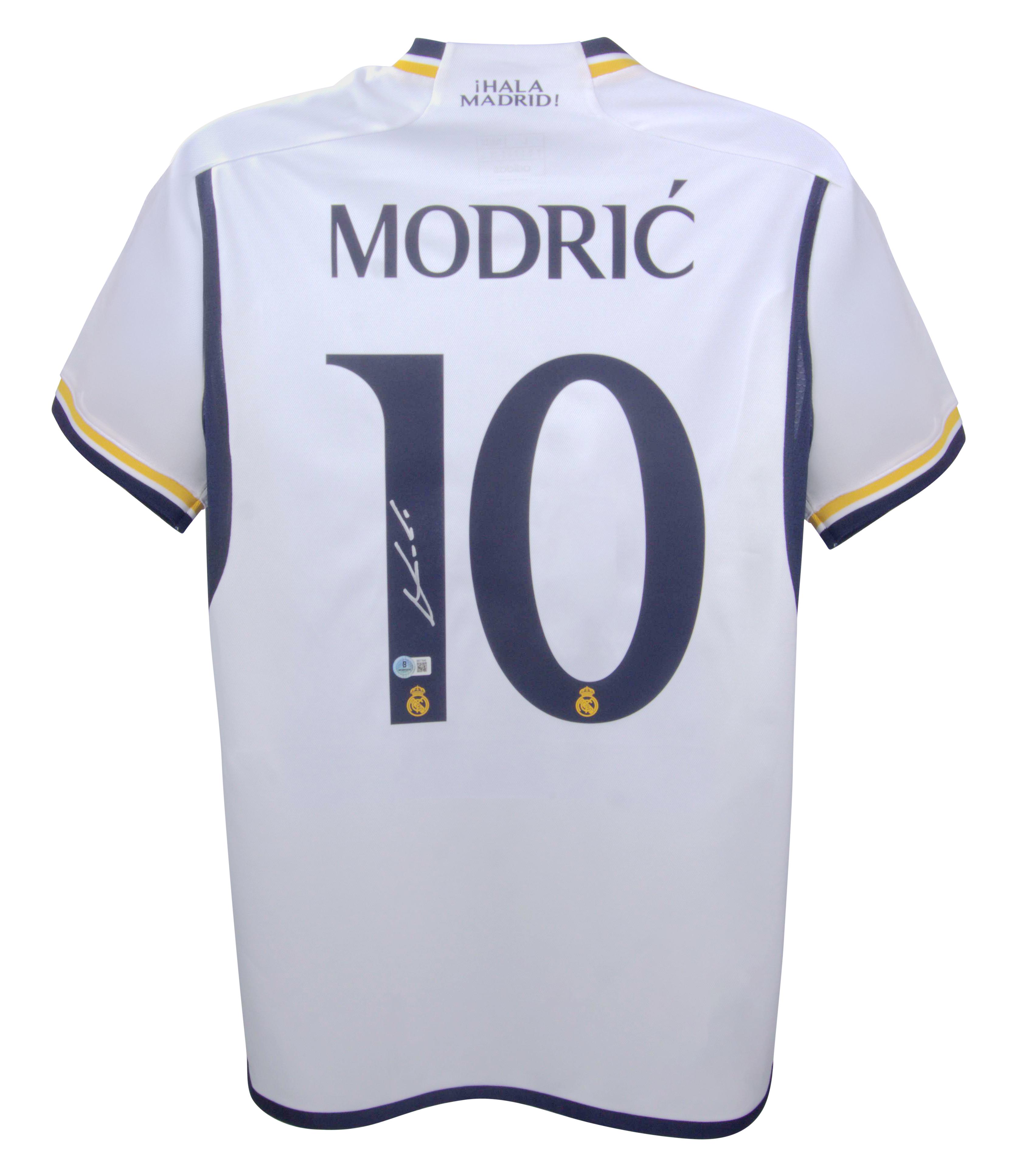 Luka Modric Signed Real Madrid Adidas Authentic Jersey (Beckett) at PristineAuction.com Luka Modric Signed Real Madrid Adidas Authentic Jersey (Beckett) at PristineAuction.com