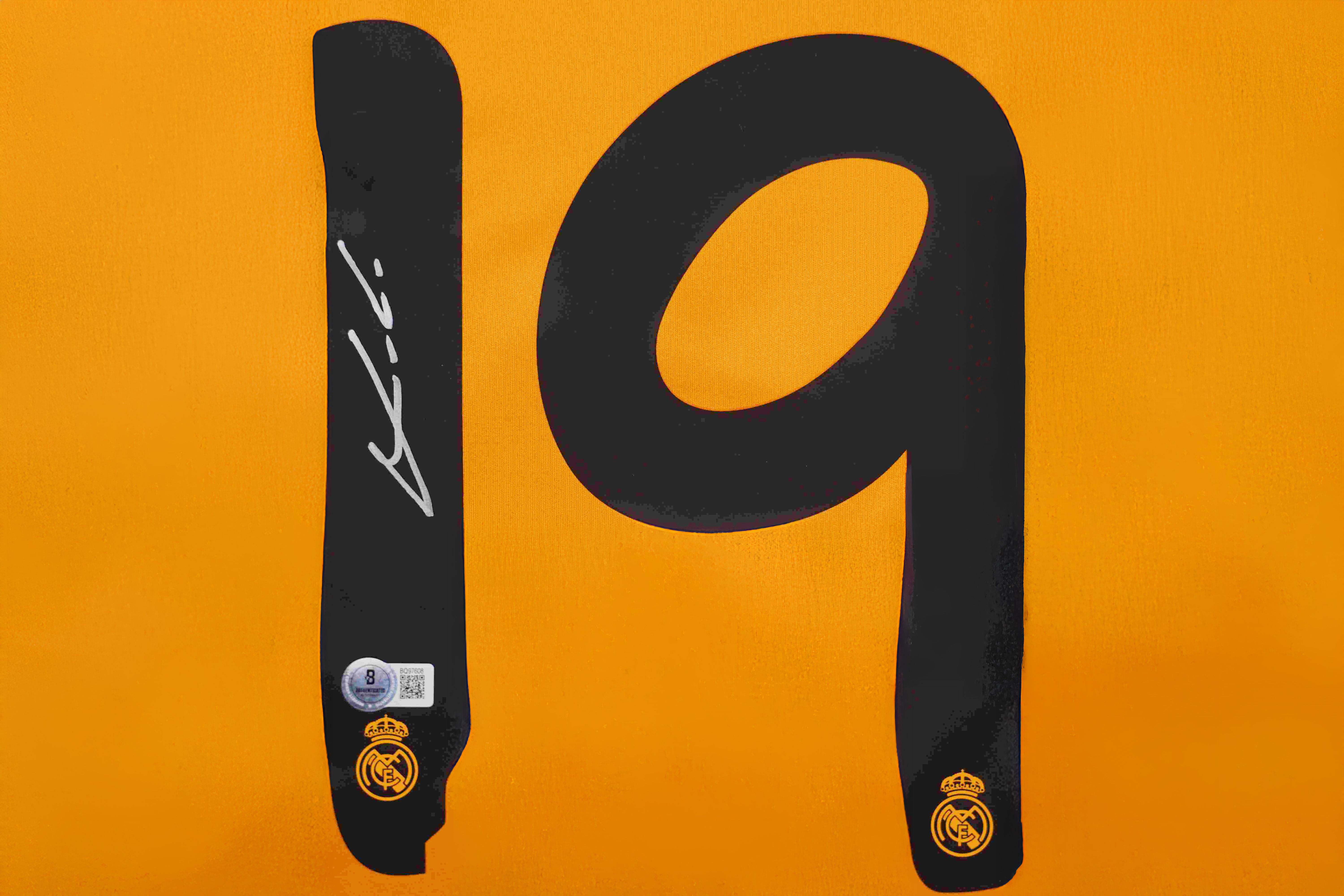 Luka Modric Signed Real Madrid Adidas Authentic Jersey (Beckett) at PristineAuction.com Luka Modric Signed Real Madrid Adidas Authentic Jersey (Beckett) at PristineAuction.com