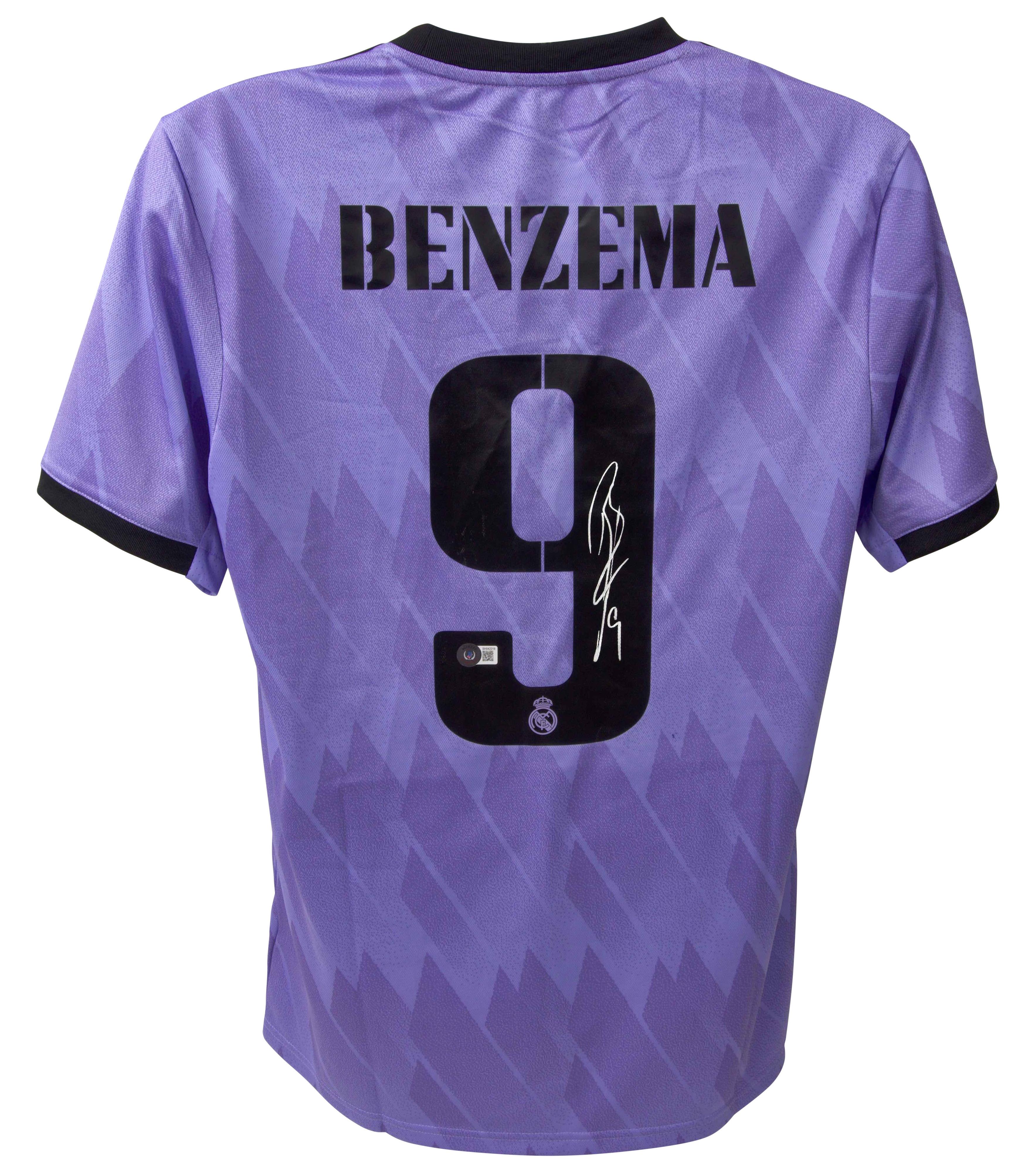 Karim Benzema Signed Real Madrid Adidas Authentic Jersey (Beckett) at PristineAuction.com Karim Benzema Signed Real Madrid Adidas Authentic Jersey (Beckett) at PristineAuction.com