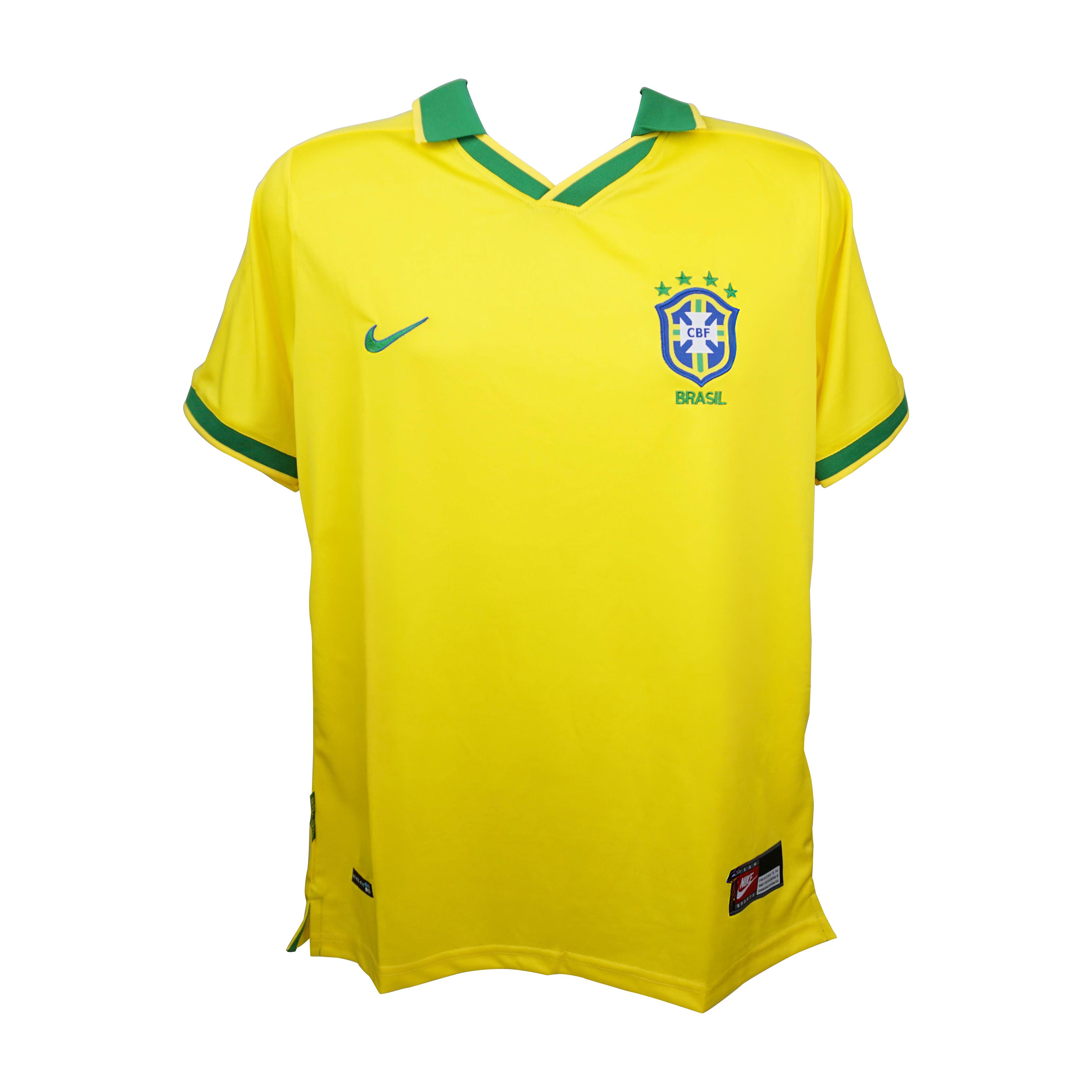Roberto Carlos Signed Brazil National Team Nike Authentic Jersey (Beckett) at PristineAuction.com Roberto Carlos Signed Brazil National Team Nike Authentic Jersey (Beckett) at PristineAuction.com