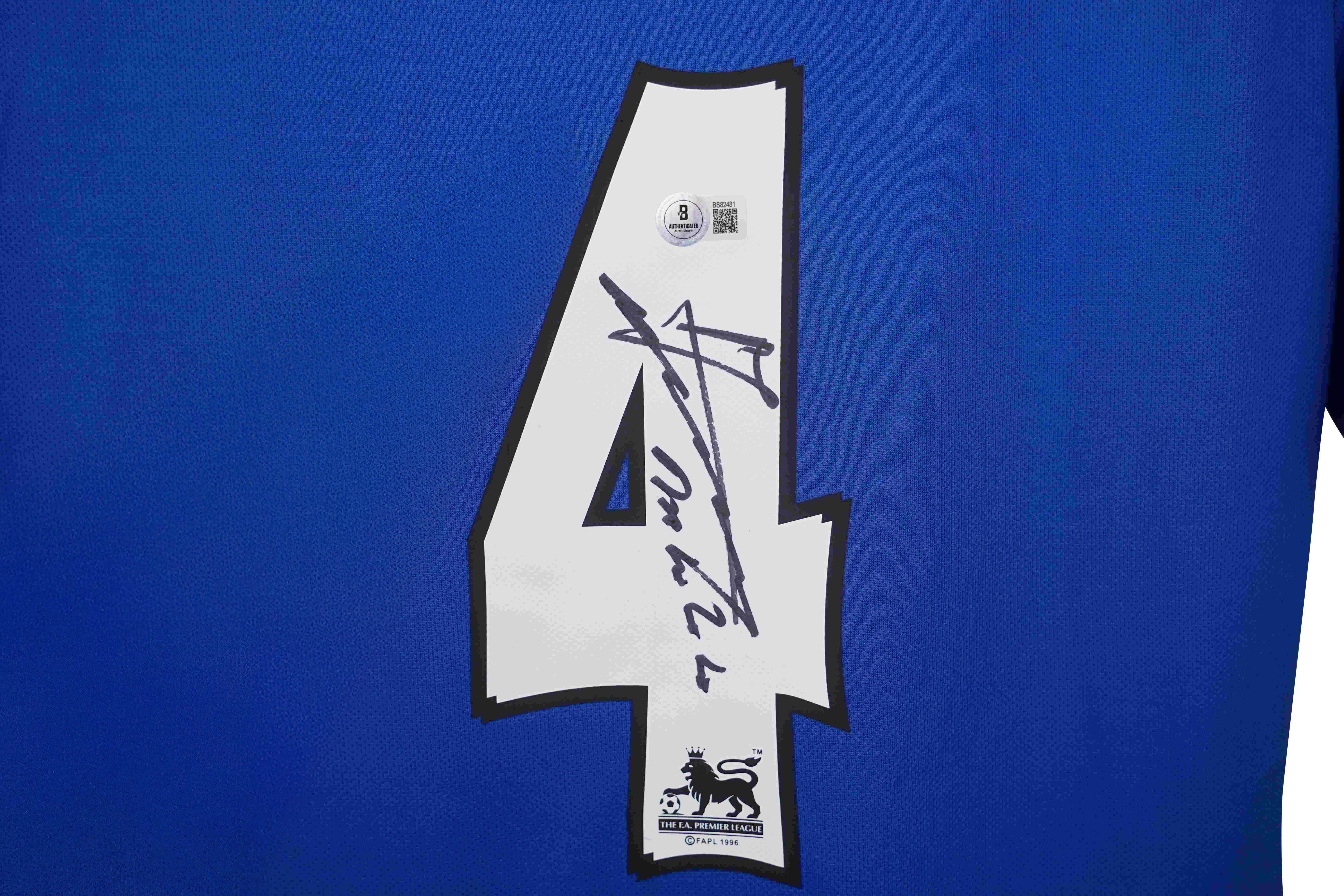 Claude Makelele Signed Jersey (Beckett) at PristineAuction.com Claude Makelele Signed Jersey (Beckett) at PristineAuction.com