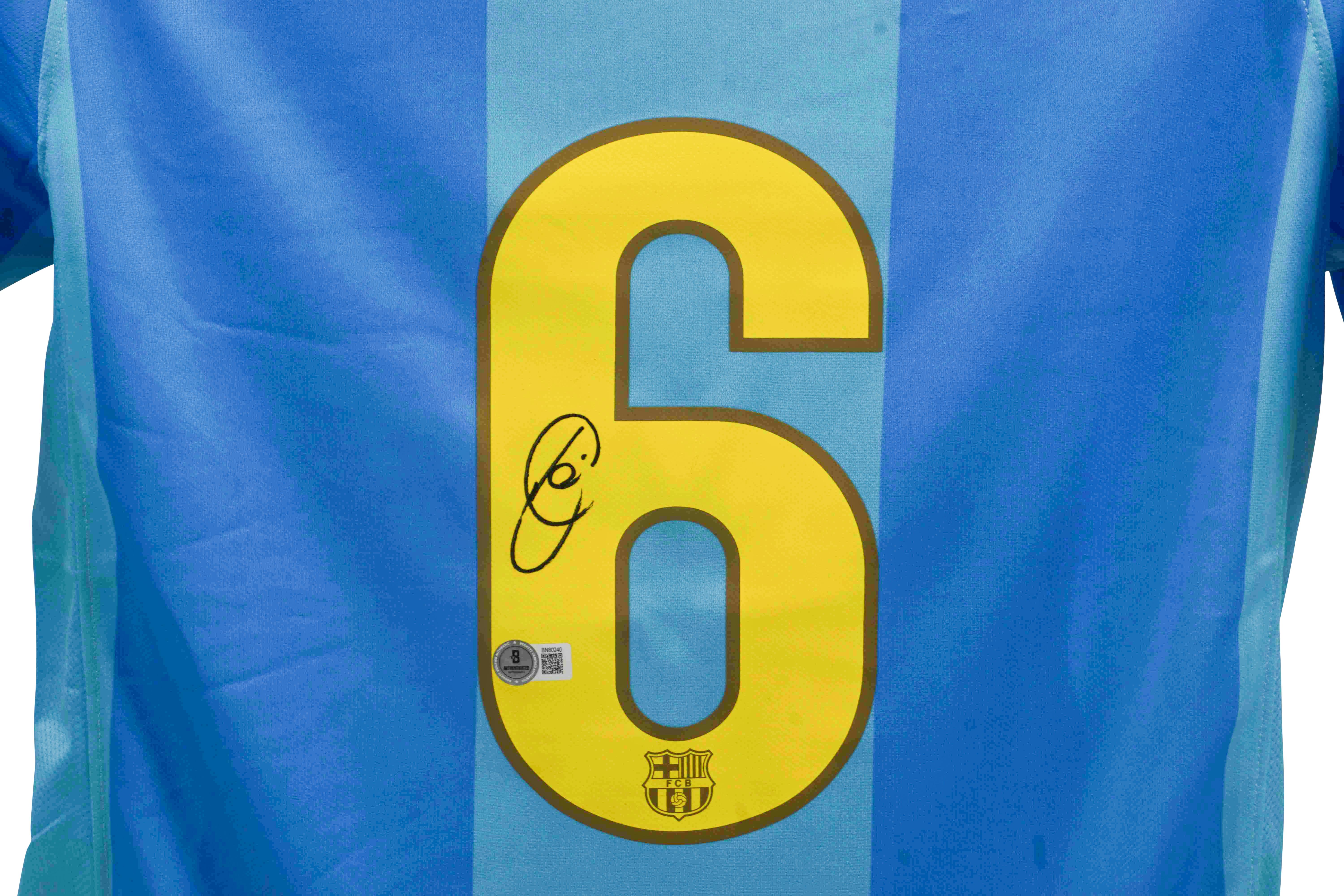 Xavi Hernandez Signed FC Barcelona Nike Authentic Jersey (Beckett) at PristineAuction.com Xavi Hernandez Signed FC Barcelona Nike Authentic Jersey (Beckett) at PristineAuction.com