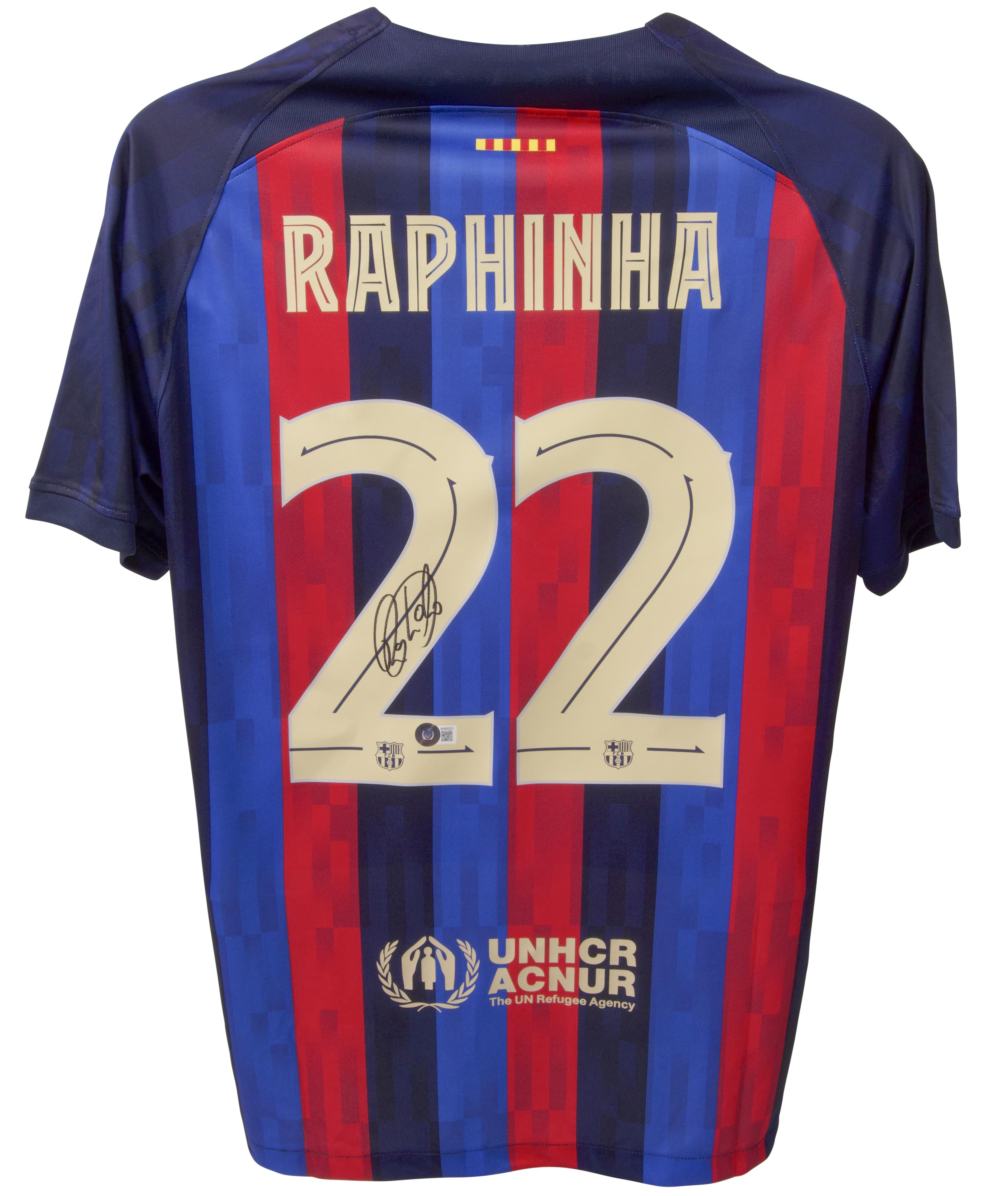 Raphinha Signed Barcelona Nike Authentic Jersey (Beckett) at PristineAuction.com Raphinha Signed Barcelona Nike Authentic Jersey (Beckett) at PristineAuction.com