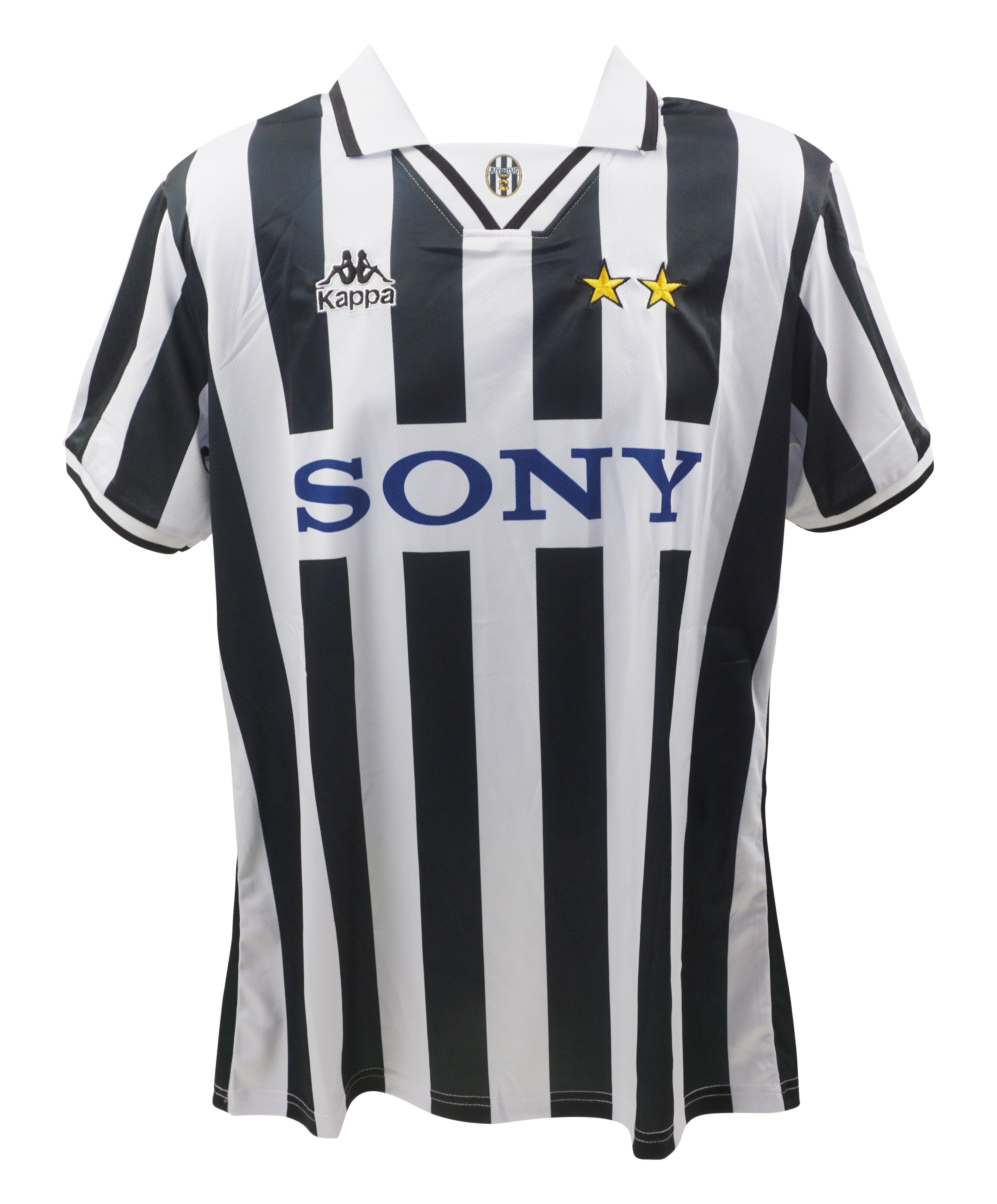 Christian Vieri Signed Juventus Kappa Authentic Jersey (Beckett) at PristineAuction.com Christian Vieri Signed Juventus Kappa Authentic Jersey (Beckett) at PristineAuction.com