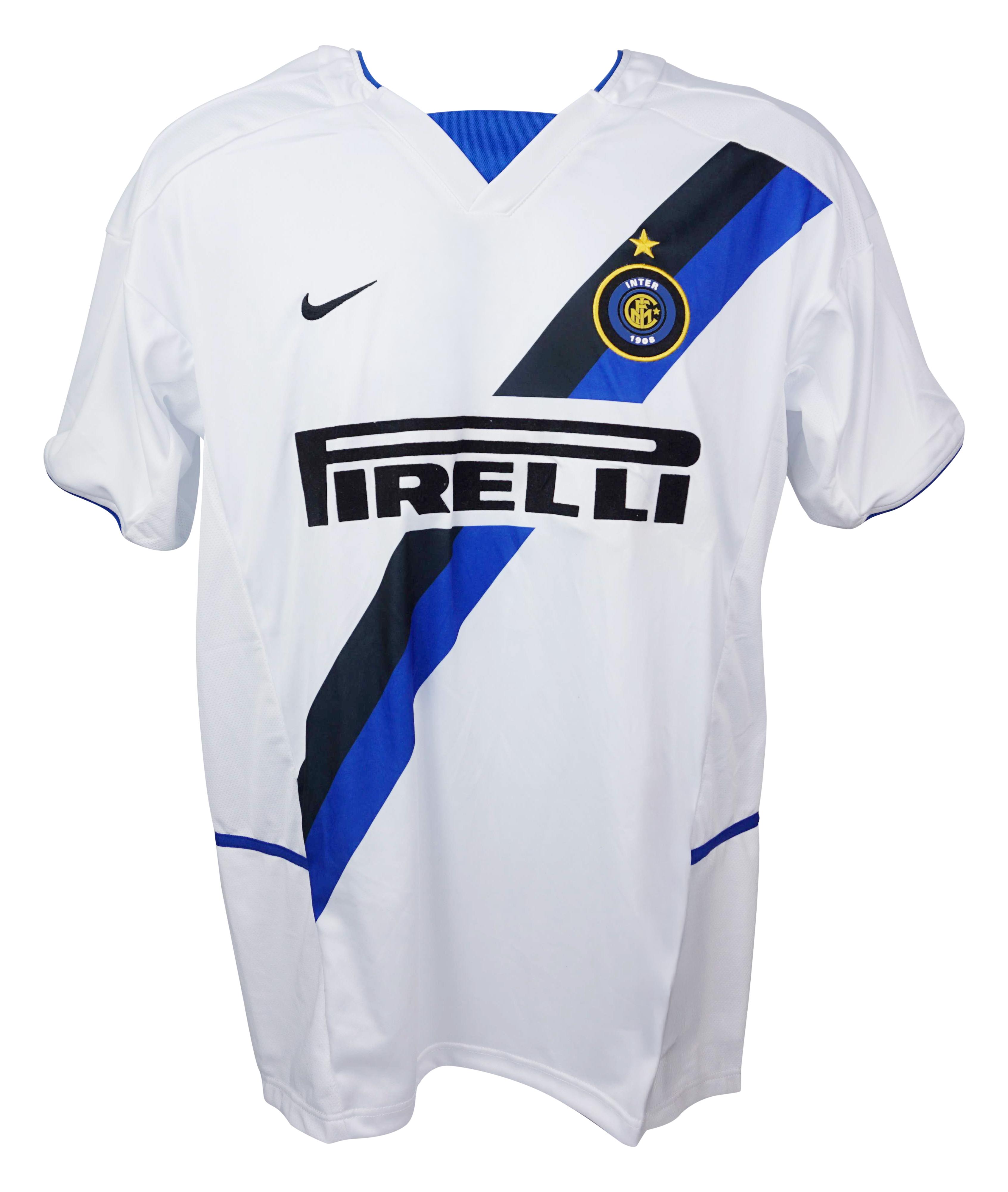 Julio Cesar Signed Inter Milan Nike Authentic Jersey (Beckett) at PristineAuction.com Julio Cesar Signed Inter Milan Nike Authentic Jersey (Beckett) at PristineAuction.com