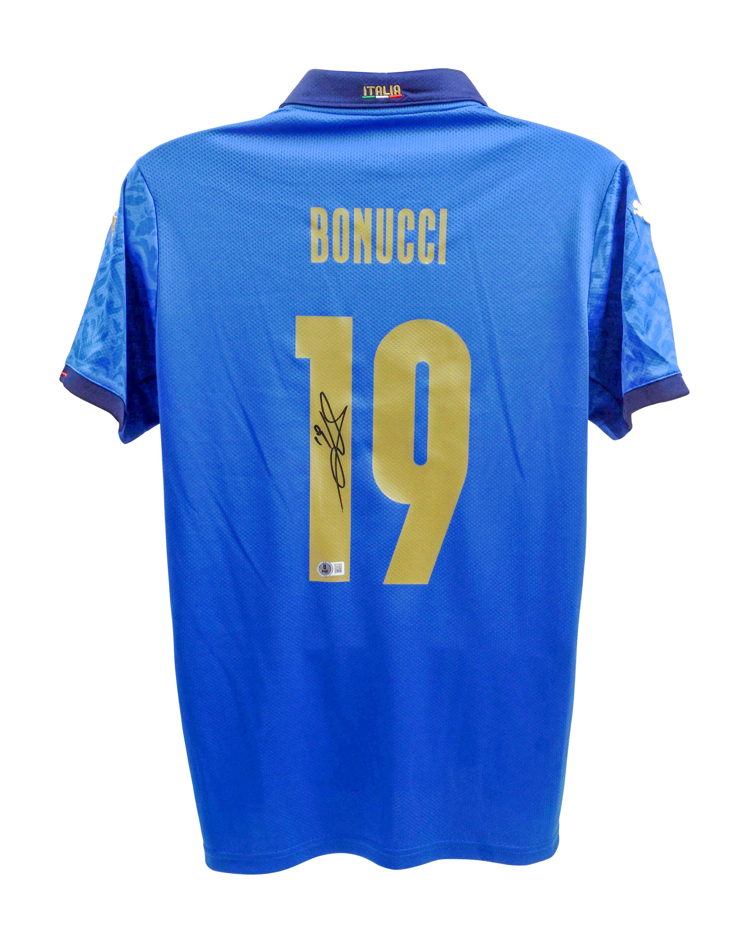 Leonardo Bonucci Signed Italy National Team Puma Authentic Jersey (Beckett) at PristineAuction.com Leonardo Bonucci Signed Italy National Team Puma Authentic Jersey (Beckett) at PristineAuction.com