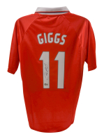Ryan Giggs Signed Manchester United F.C. Umbro Authentic Jersey (Beckett) at PristineAuction.com