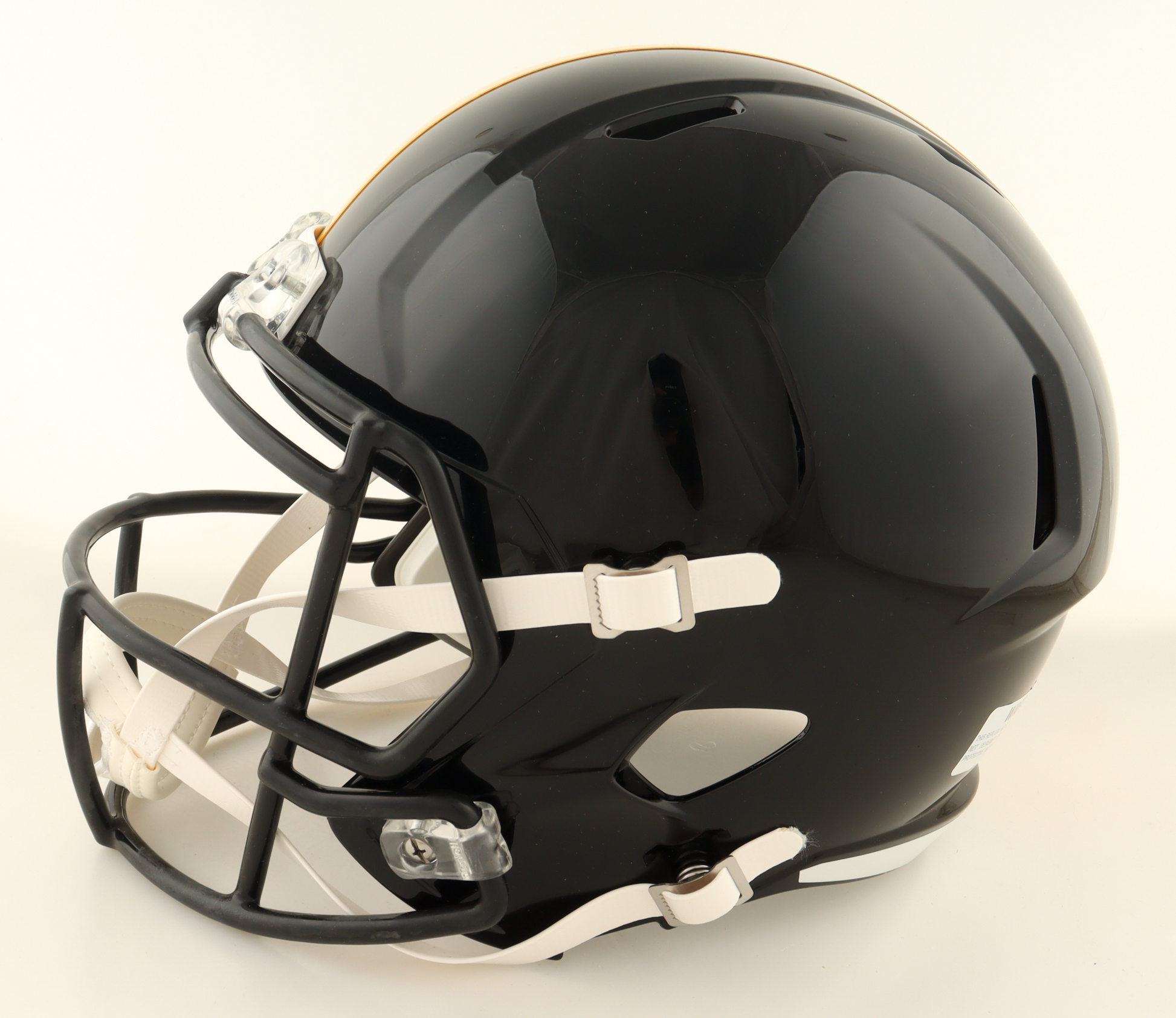 Jerome Bettis Signed Steelers Full-Size Speed Helmet (Beckett) at PristineAuction.com Jerome Bettis Signed Steelers Full-Size Speed Helmet (Beckett) at PristineAuction.com