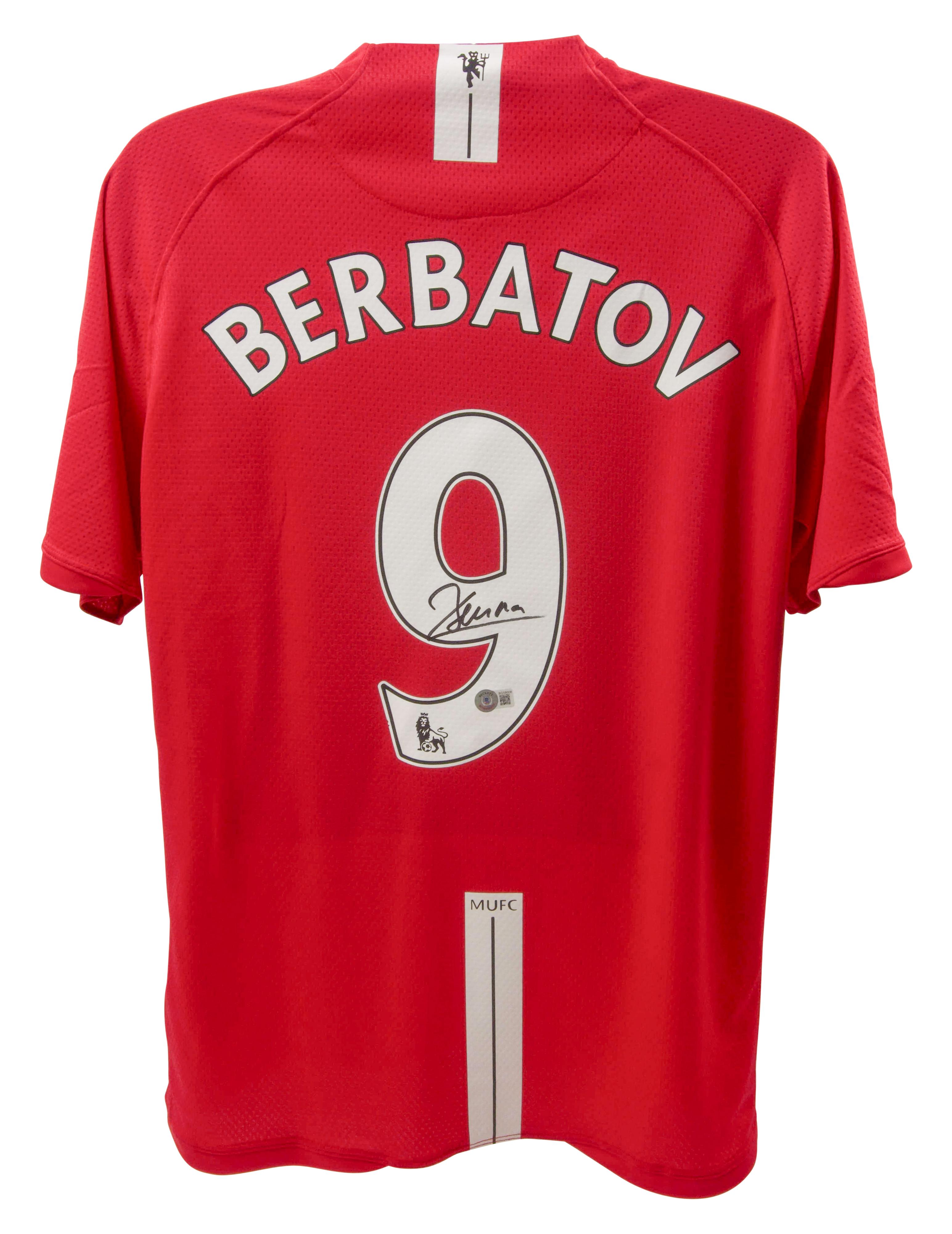 Dimitar Berbatov Signed Manchester United Nike Authentic Jersey (Beckett) at PristineAuction.com Dimitar Berbatov Signed Manchester United Nike Authentic Jersey (Beckett) at PristineAuction.com