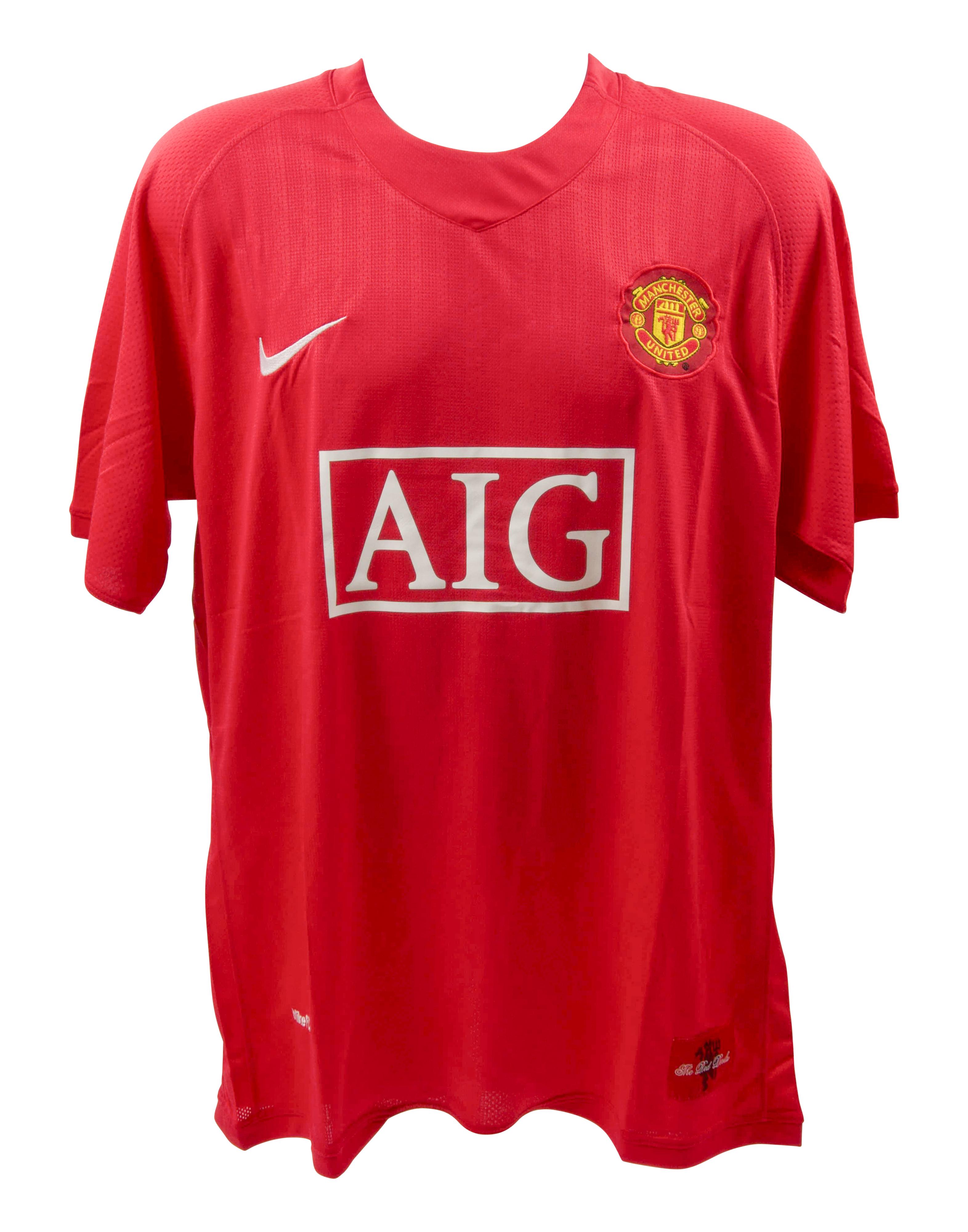 Dimitar Berbatov Signed Manchester United Nike Authentic Jersey (Beckett) at PristineAuction.com Dimitar Berbatov Signed Manchester United Nike Authentic Jersey (Beckett) at PristineAuction.com