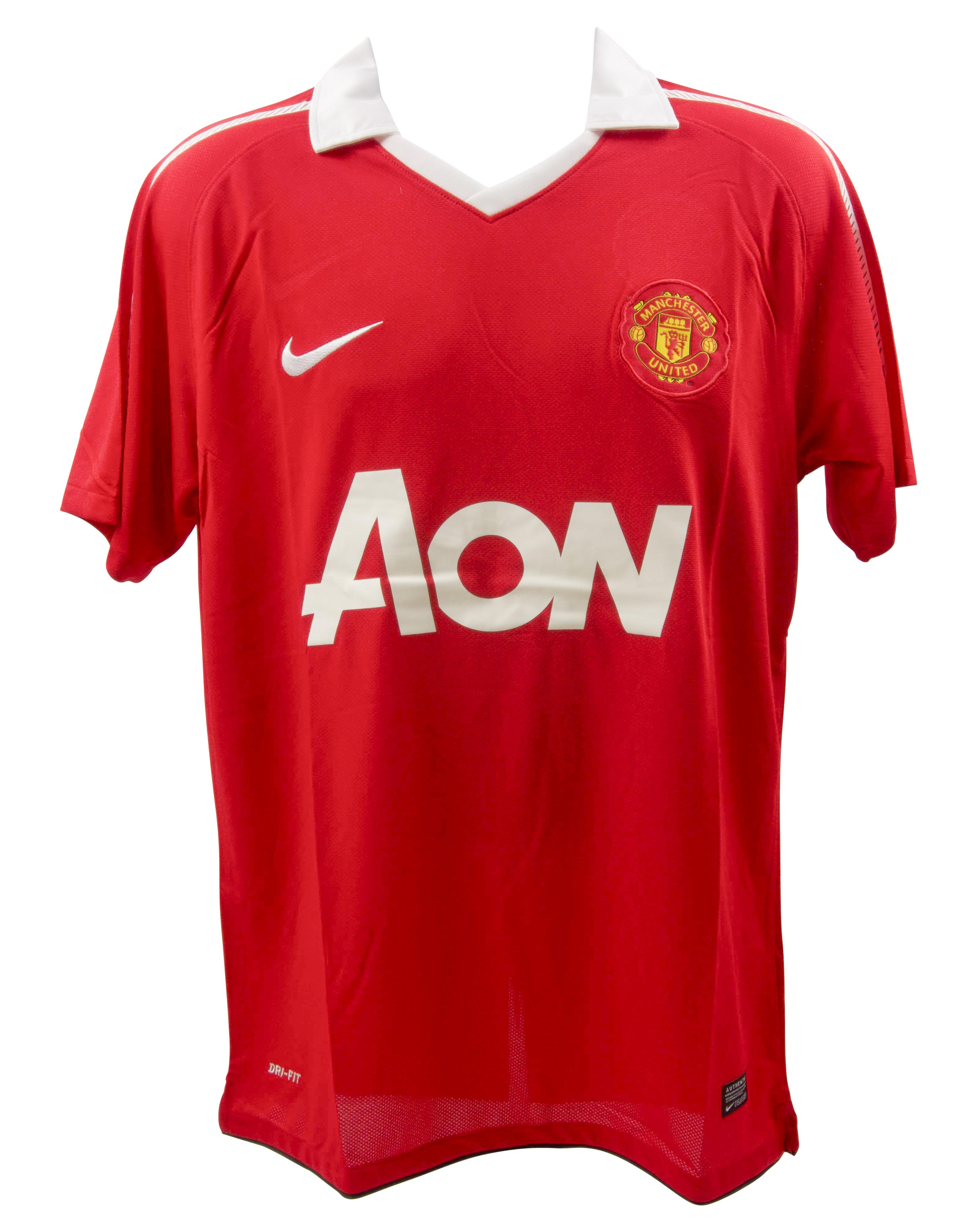 Dimitar Berbatov Signed Manchester United Nike Authentic Jersey (Beckett) at PristineAuction.com Dimitar Berbatov Signed Manchester United Nike Authentic Jersey (Beckett) at PristineAuction.com