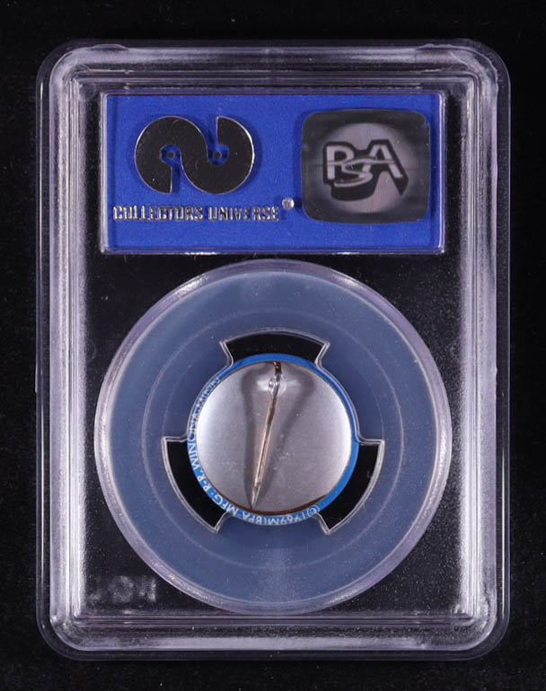 Willie Mays 1969 MLBPA Pins #52 (PSA 6) at PristineAuction.com Willie Mays 1969 MLBPA Pins #52 (PSA 6) at PristineAuction.com