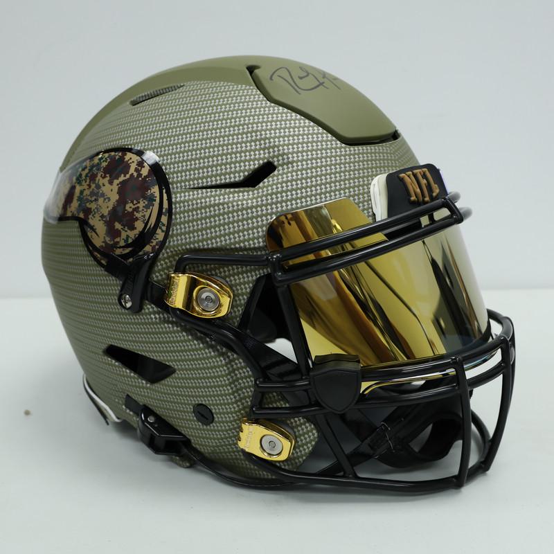 Randy Moss Signed Vikings Full-Size Authentic On-Field Speedflex Helmet (Beckett) at PristineAuction.com Randy Moss Signed Vikings Full-Size Authentic On-Field Speedflex Helmet (Beckett) at PristineAuction.com