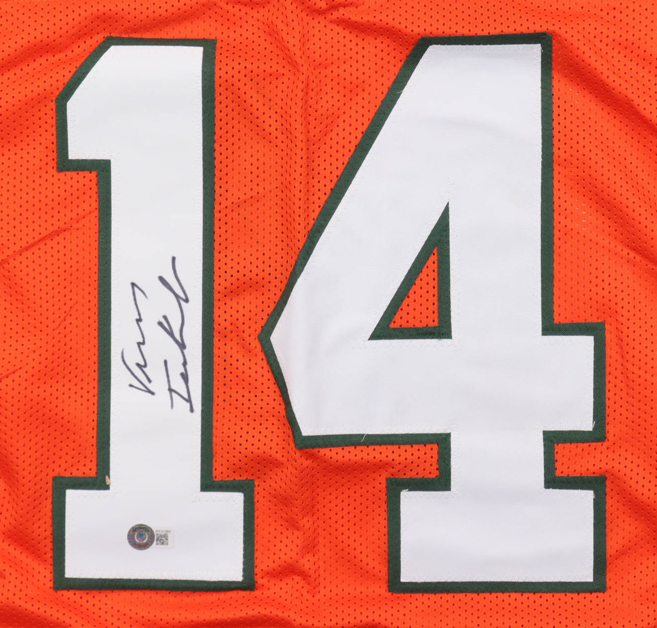 Vinny Testaverde Signed Jersey (Beckett) at PristineAuction.com Vinny Testaverde Signed Jersey (Beckett) at PristineAuction.com