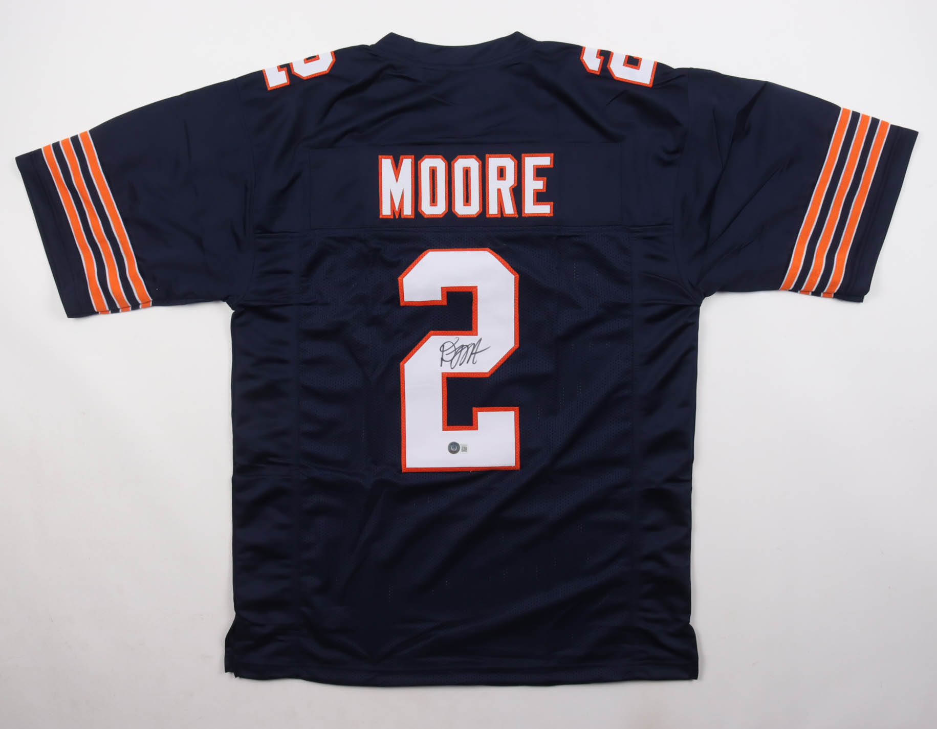 D.J. Moore Signed Jersey (Beckett) at PristineAuction.com D.J. Moore Signed Jersey (Beckett) at PristineAuction.com