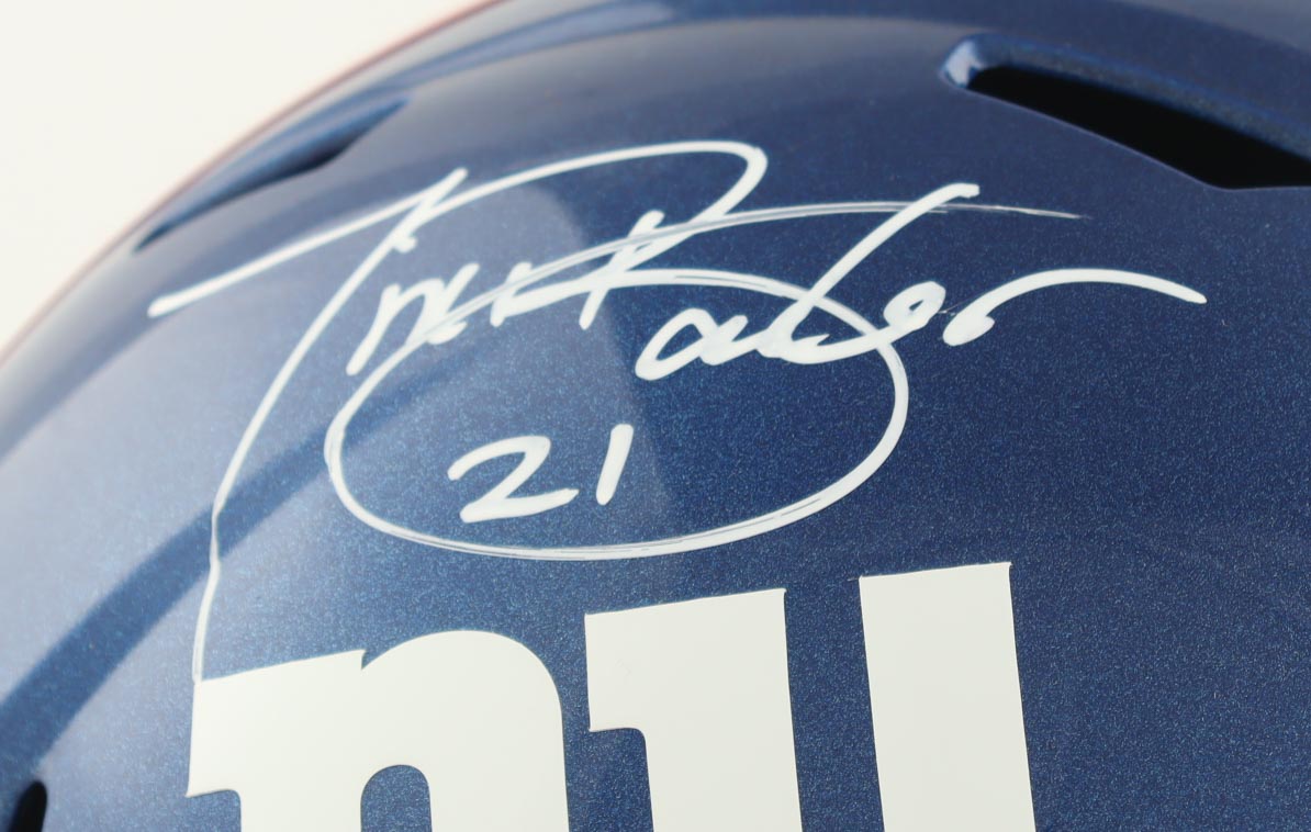 Tiki Barber Signed Giants Full-Size Speed Helmet (Beckett) at PristineAuction.com Tiki Barber Signed Giants Full-Size Speed Helmet (Beckett) at PristineAuction.com