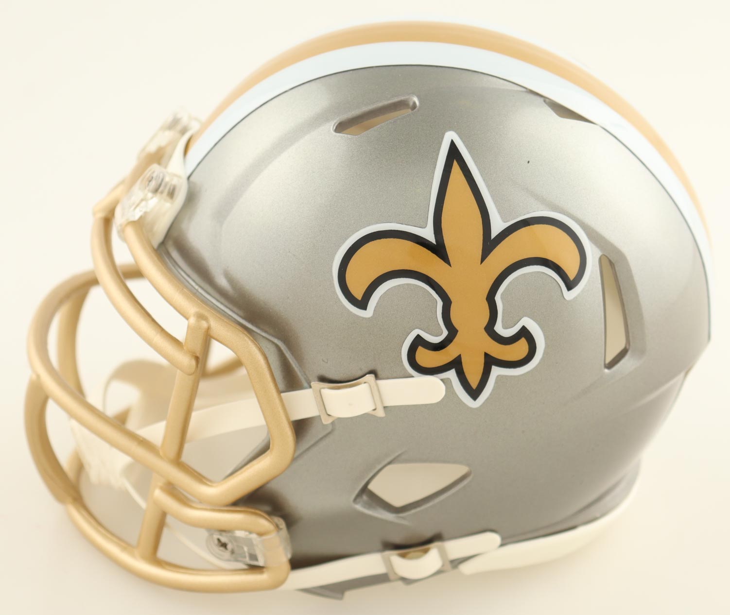 Drew Brees Signed Saints Flash Alternate Speed Mini Helmet Inscribed "SB XLIV MVP" (Beckett) at PristineAuction.com Drew Brees Signed Saints Flash Alternate Speed Mini Helmet Inscribed "SB XLIV MVP" (Beckett) at PristineAuction.com