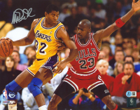 Magic Johnson Signed Lakers 11x14 Photo (Beckett) at PristineAuction.com