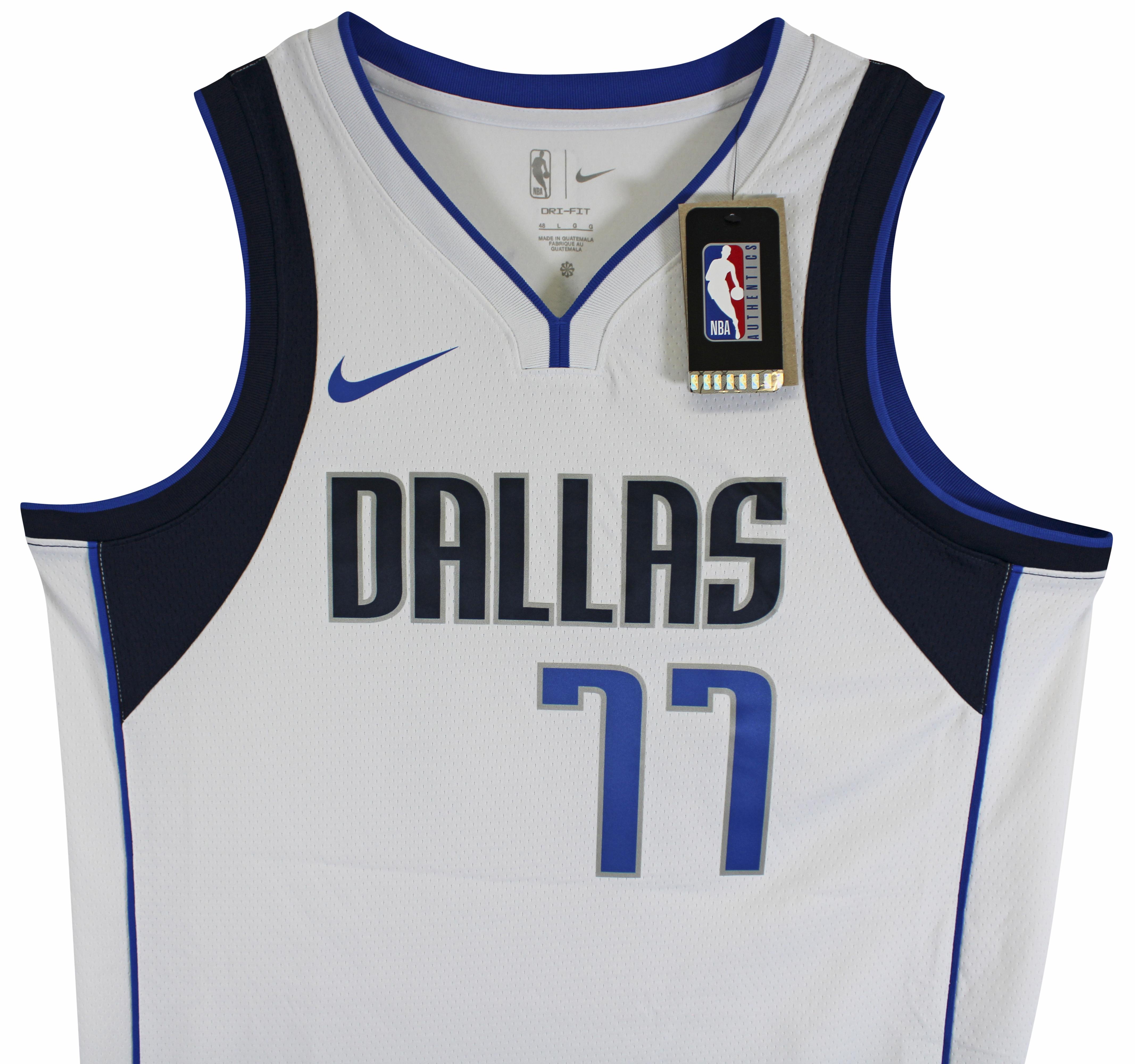 Luka Doncic Signed Mavericks Nike Authentic Jersey (Fanatics) at PristineAuction.com Luka Doncic Signed Mavericks Nike Authentic Jersey (Fanatics) at PristineAuction.com