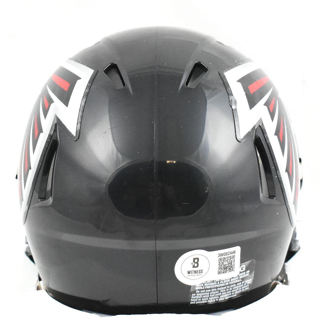 Julio Jones Signed Falcons Speed Mini Helmet (Beckett) at PristineAuction.com Julio Jones Signed Falcons Speed Mini Helmet (Beckett) at PristineAuction.com