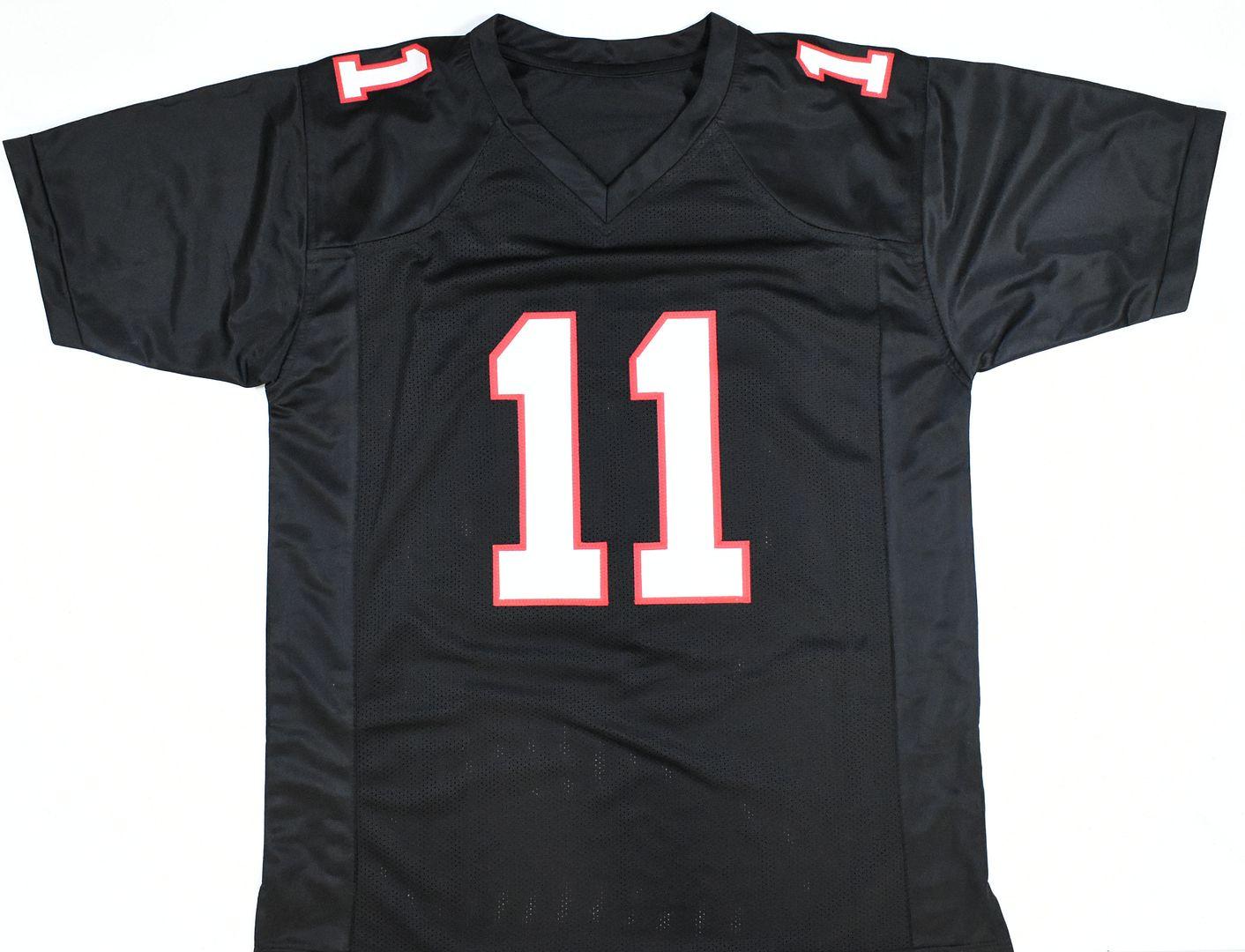 Julio Jones Signed Jersey (Beckett) at PristineAuction.com Julio Jones Signed Jersey (Beckett) at PristineAuction.com