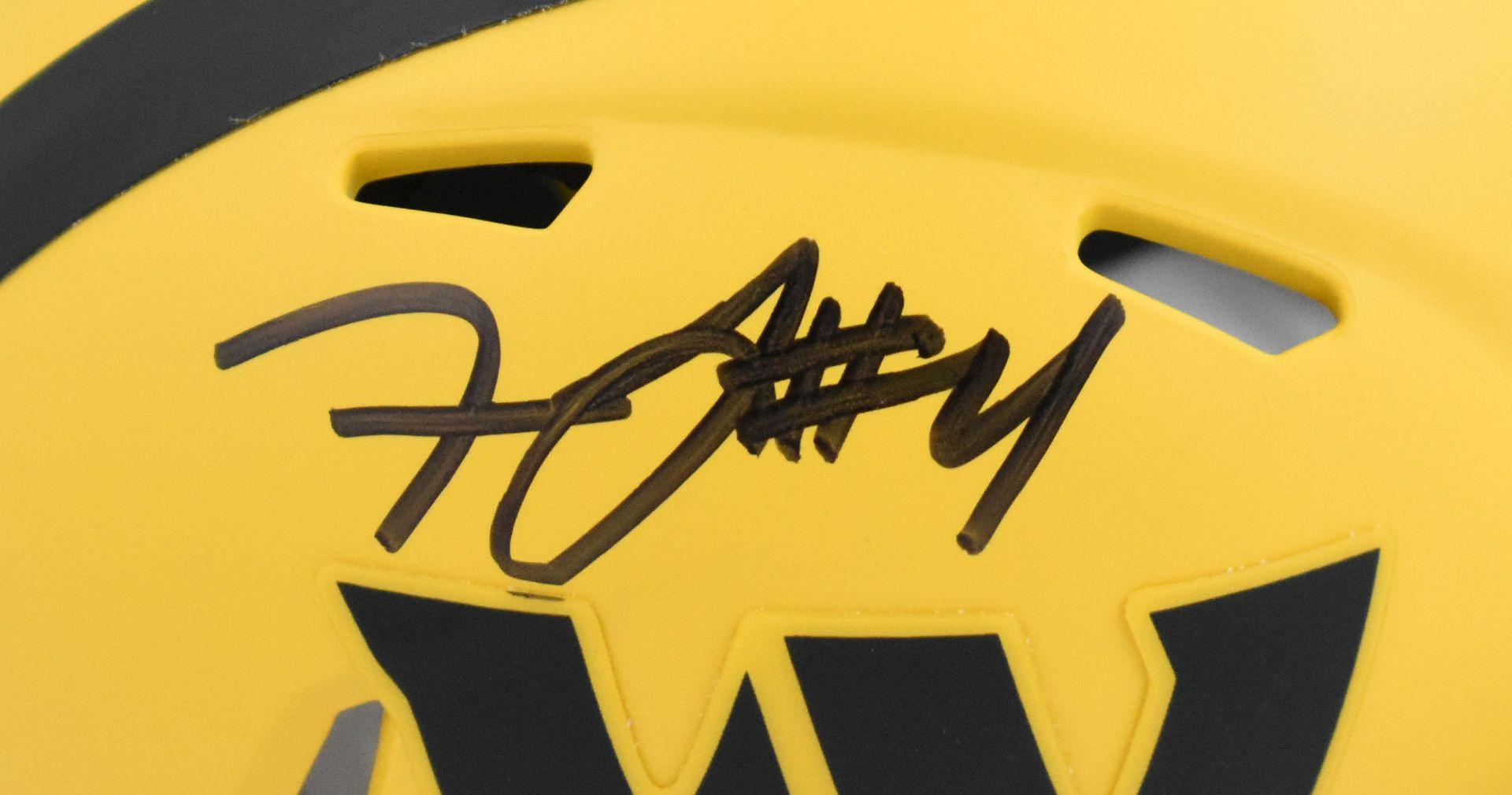 Frankie Luvu Signed Commanders Rave Alternate Speed Mini Helmet (Beckett) at PristineAuction.com Frankie Luvu Signed Commanders Rave Alternate Speed Mini Helmet (Beckett) at PristineAuction.com