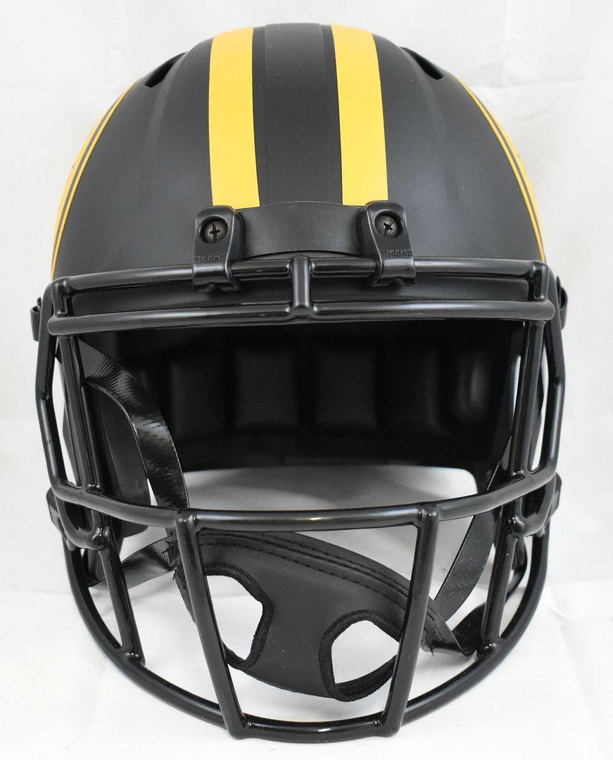 Darrell Green Signed Redskins Full-Size Eclipse Alternate Speed Helmet (Beckett) at PristineAuction.com Darrell Green Signed Redskins Full-Size Eclipse Alternate Speed Helmet (Beckett) at PristineAuction.com