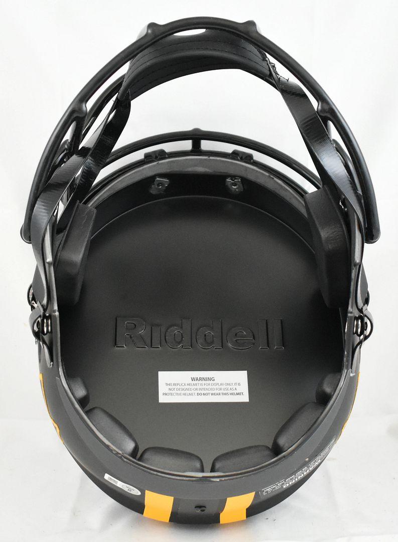 Darrell Green Signed Redskins Full-Size Eclipse Alternate Speed Helmet (Beckett) at PristineAuction.com Darrell Green Signed Redskins Full-Size Eclipse Alternate Speed Helmet (Beckett) at PristineAuction.com