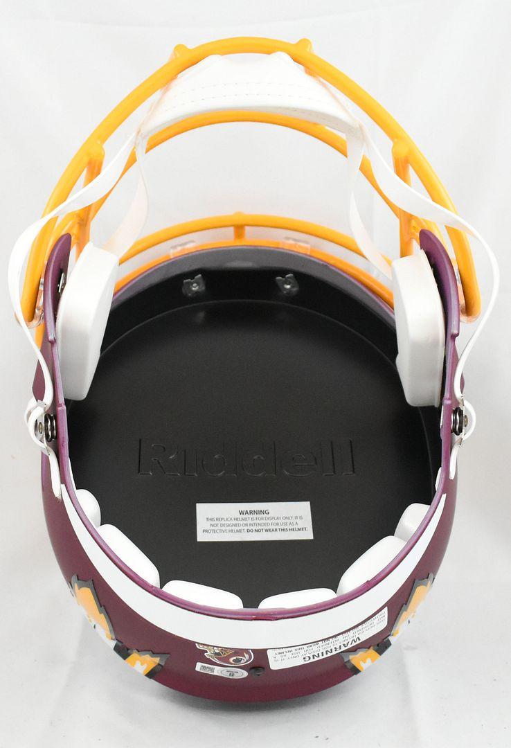 Darrell Green Signed Redskins Full-Size AMP Alternate Speed Helmet (Beckett) at PristineAuction.com Darrell Green Signed Redskins Full-Size AMP Alternate Speed Helmet (Beckett) at PristineAuction.com