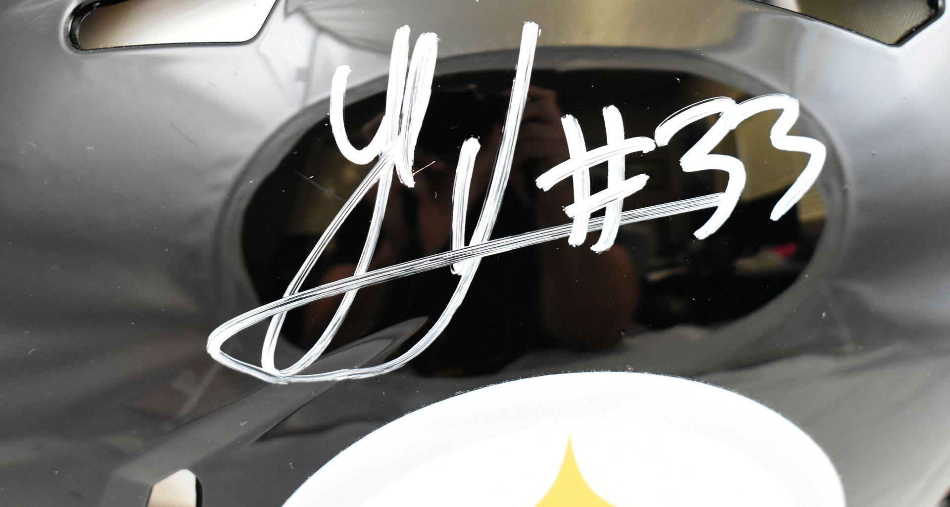 Jack Sawyer Signed Steelers Full-Size Authentic On-Field Speed Helmet (Beckett) at PristineAuction.com Jack Sawyer Signed Steelers Full-Size Authentic On-Field Speed Helmet (Beckett) at PristineAuction.com