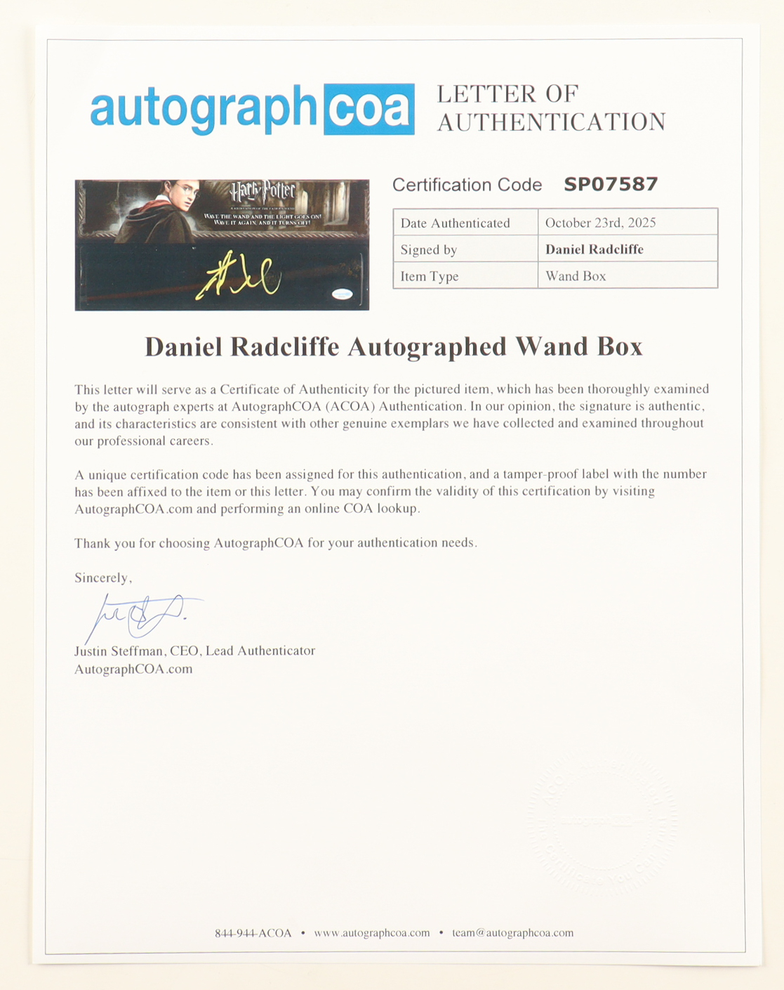 Daniel Radcliffe Signed "Harry Potter" Wand with Original Box (ACOA) at PristineAuction.com Daniel Radcliffe Signed "Harry Potter" Wand with Original Box (ACOA) at PristineAuction.com