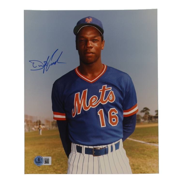 Dwight "Doc" Gooden Signed Mets 8x10 Photo (Beckett) at PristineAuction.com Dwight "Doc" Gooden Signed Mets 8x10 Photo (Beckett) at PristineAuction.com