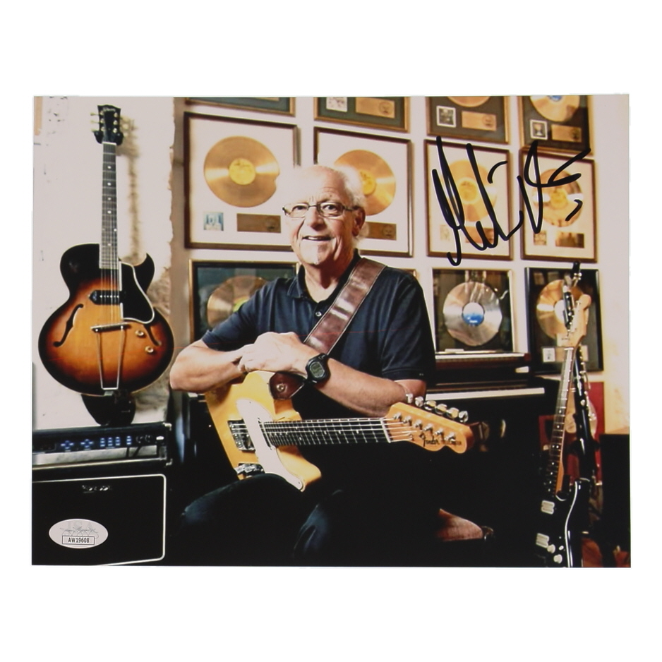 Martin Barre Signed 8x10 Photo (JSA) at PristineAuction.com Martin Barre Signed 8x10 Photo (JSA) at PristineAuction.com