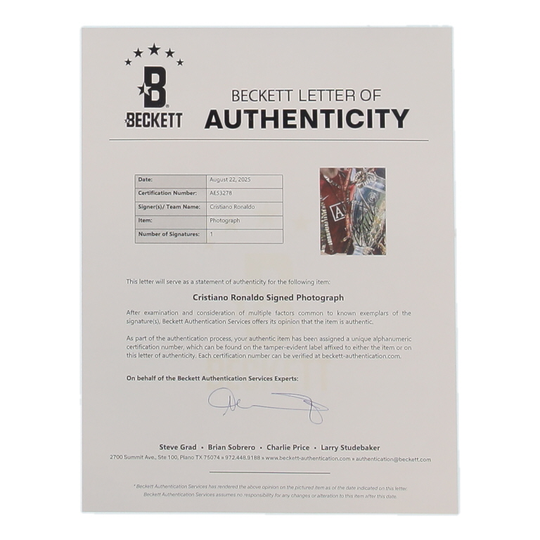 Cristiano Ronaldo Signed 12x16 Team Portugal Photo (Beckett) at PristineAuction.com Cristiano Ronaldo Signed 12x16 Team Portugal Photo (Beckett) at PristineAuction.com