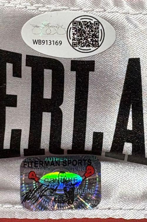 Mike Tyson & Evander Holyfield Signed Everlast Boxing Glove (JSA) at PristineAuction.com Mike Tyson & Evander Holyfield Signed Everlast Boxing Glove (JSA) at PristineAuction.com