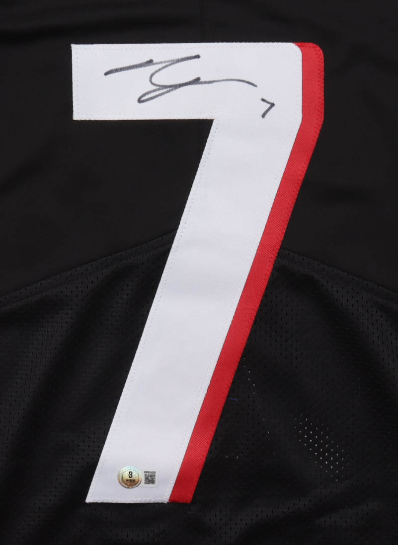 Bijan Robinson Signed Jersey (Beckett) at PristineAuction.com Bijan Robinson Signed Jersey (Beckett) at PristineAuction.com