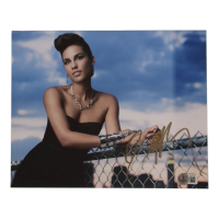 Alicia Keys Signed 8x10 Photo (Beckett) at PristineAuction.com