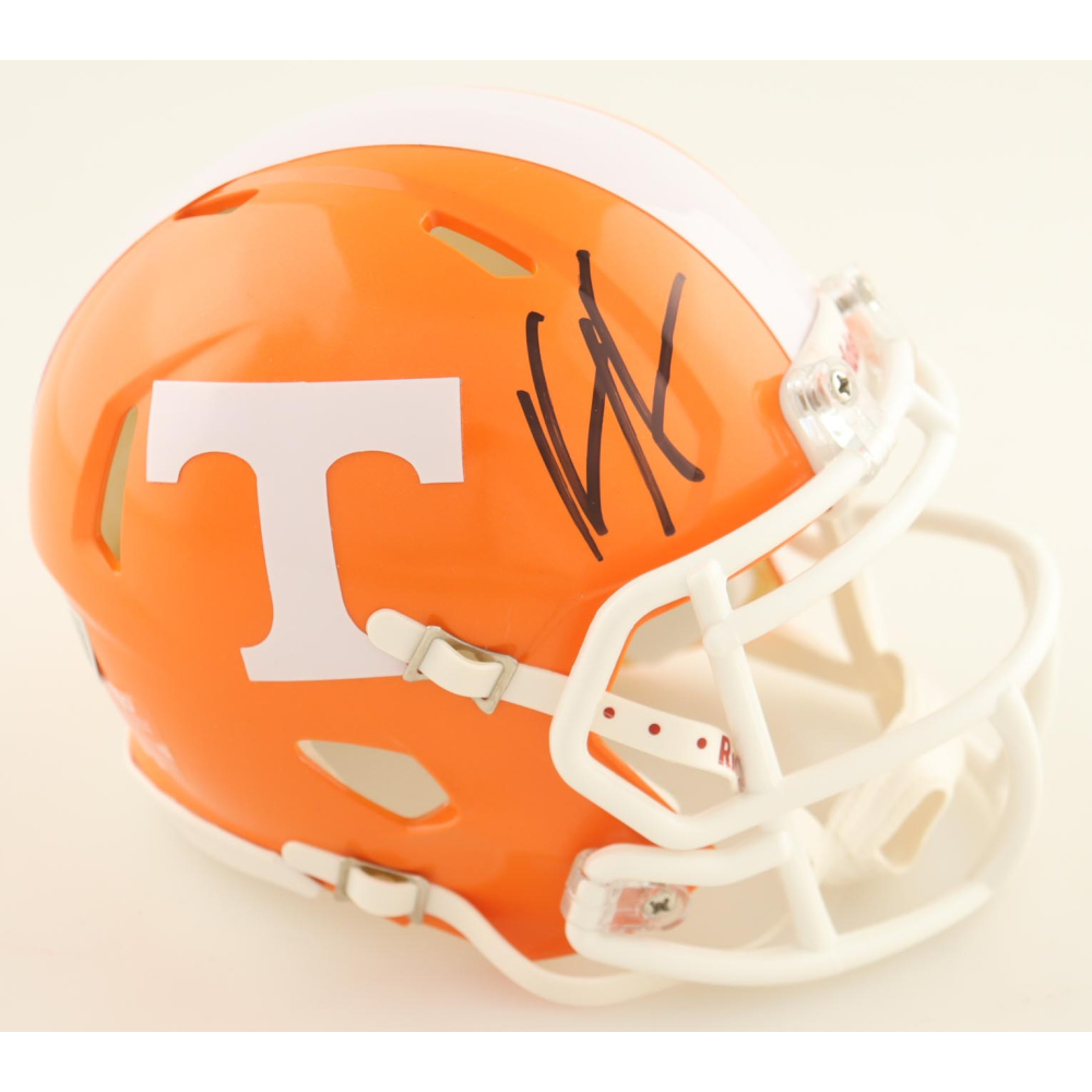 Hendon Hooker Signed Tennessee Volunteers Speed Mini Helmet (Beckett) at PristineAuction.com