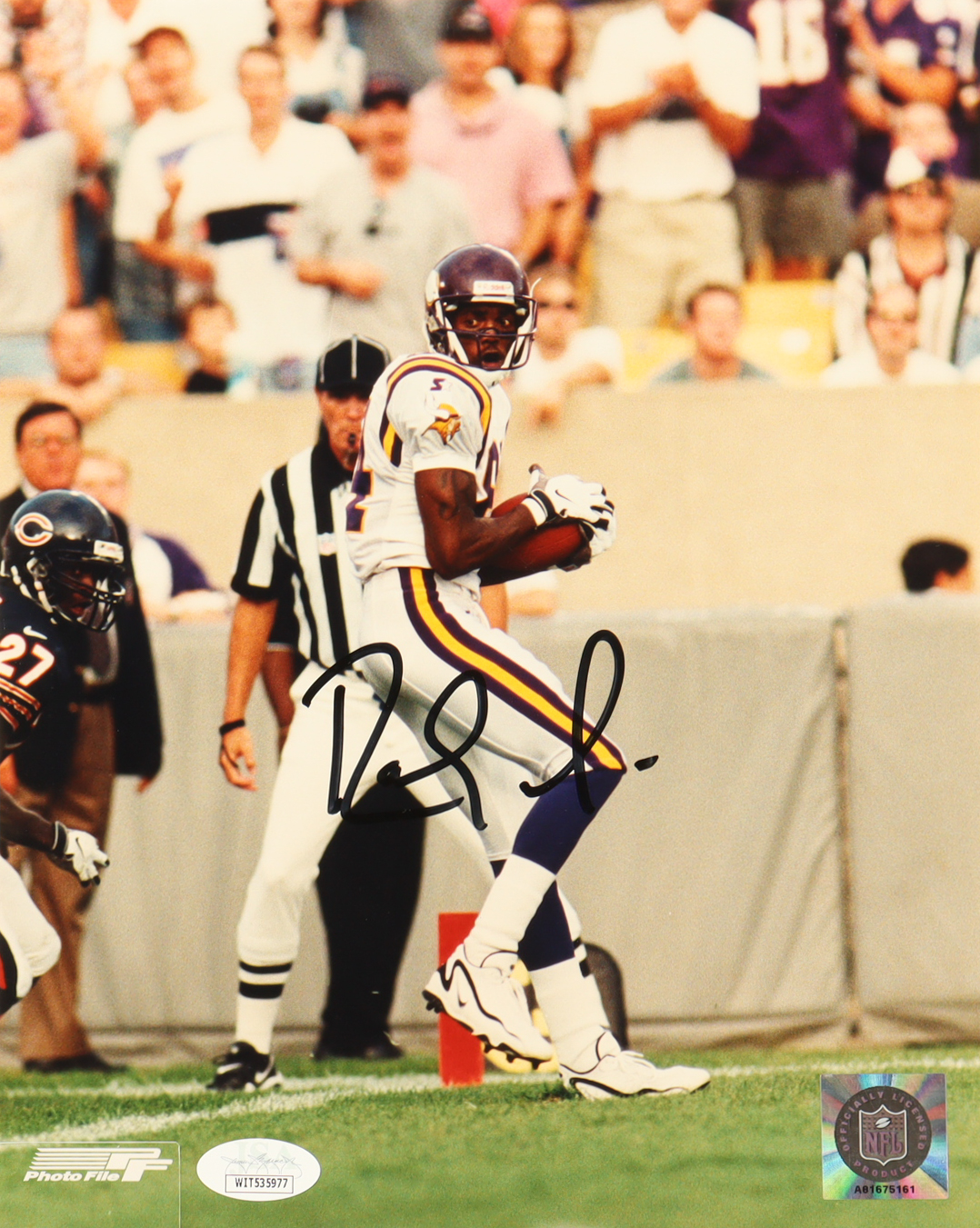 Randy Moss Signed Vikings 8x10 Photo (JSA) at PristineAuction.com Randy Moss Signed Vikings 8x10 Photo (JSA) at PristineAuction.com