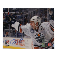 Ryan Smyth Signed Oilers 8x10 Photo (Beckett) at PristineAuction.com