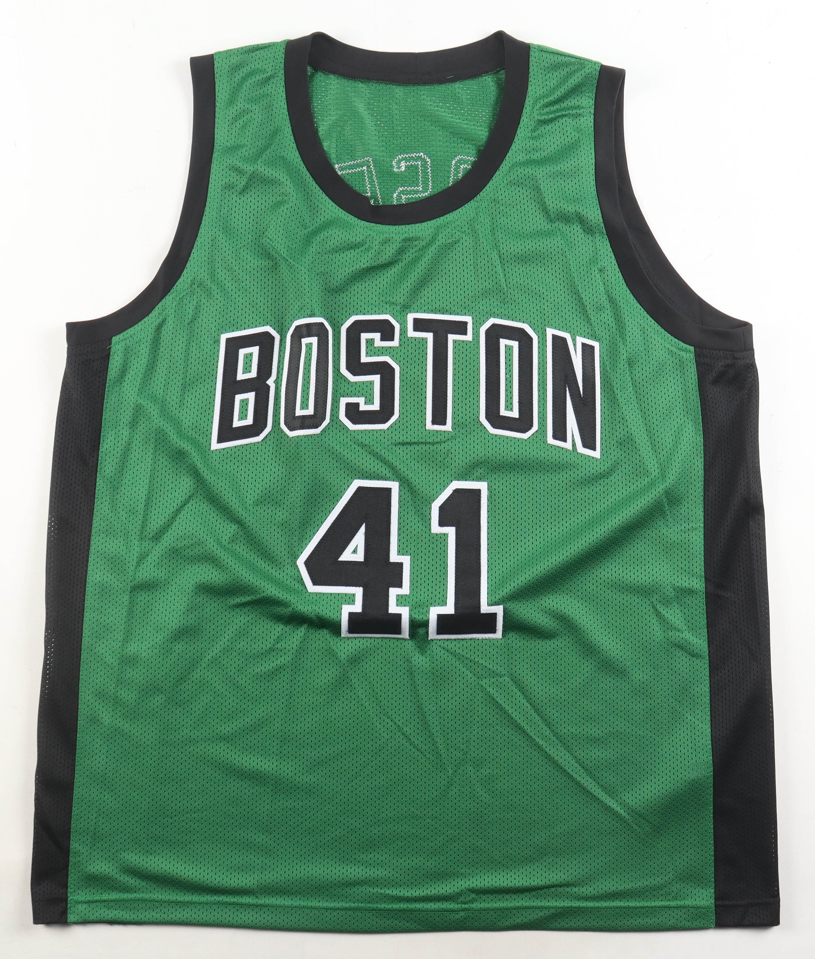 James Posey Signed Jersey (JSA) at PristineAuction.com James Posey Signed Jersey (JSA) at PristineAuction.com