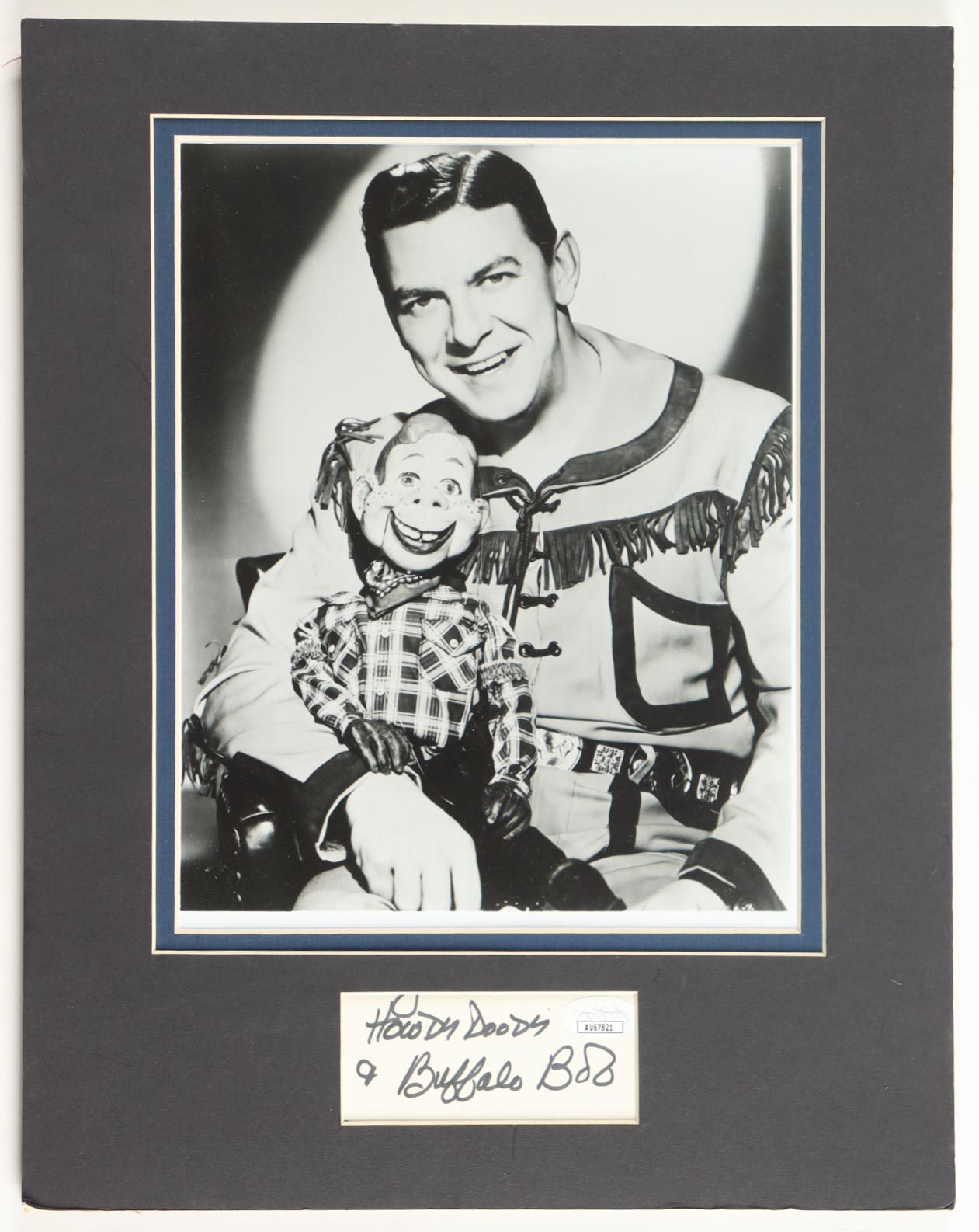 Buffalo Bob Smith Signed "Howdy Doody" 11x14 Custom Matted Cut Display Inscribed "Howdy Doody" (JSA) at PristineAuction.com Buffalo Bob Smith Signed "Howdy Doody" 11x14 Custom Matted Cut Display Inscribed "Howdy Doody" (JSA) at PristineAuction.com