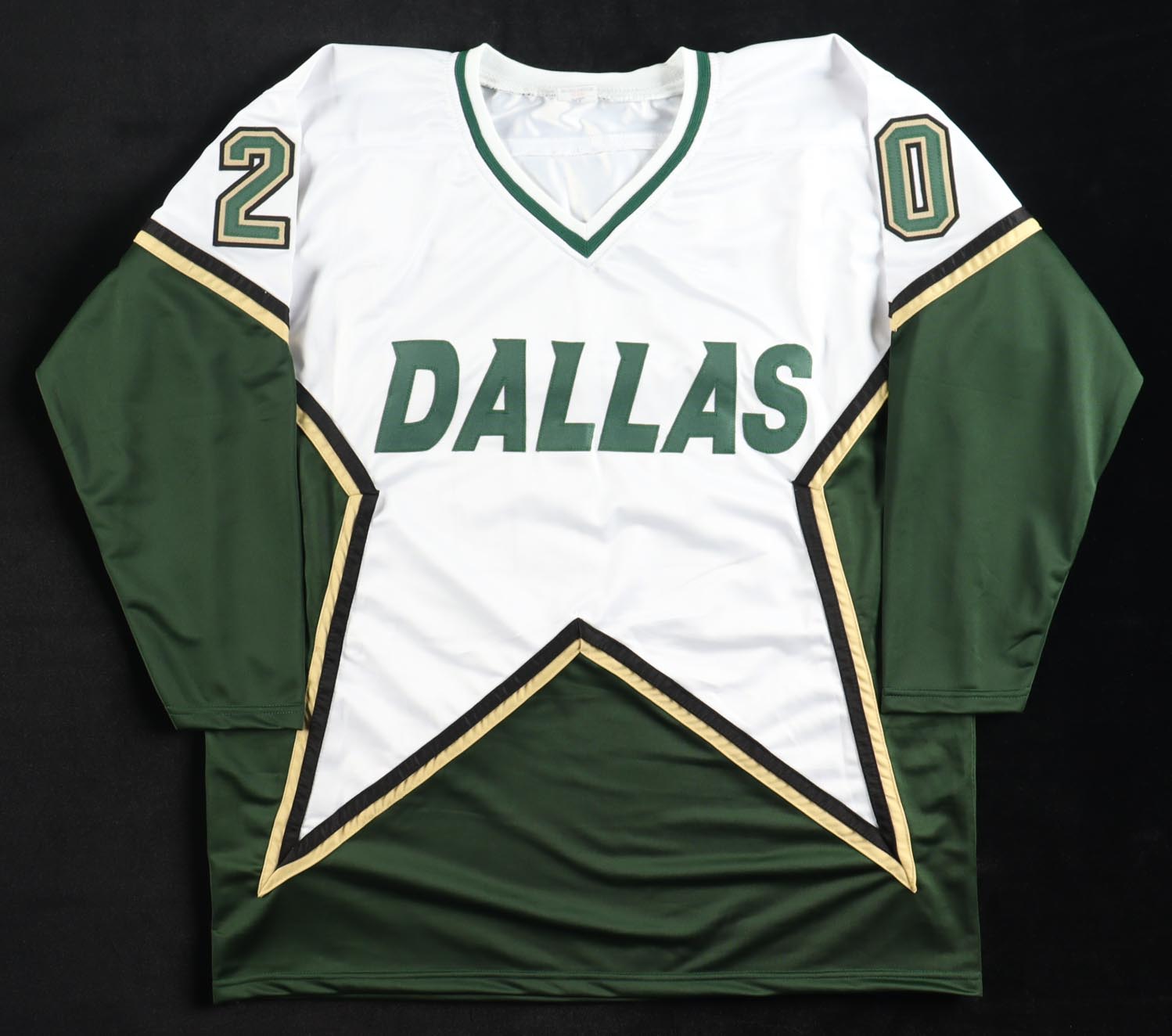 Ed Belfour Signed Jersey Inscribed "HOF 2011" (Beckett) at PristineAuction.com Ed Belfour Signed Jersey Inscribed "HOF 2011" (Beckett) at PristineAuction.com