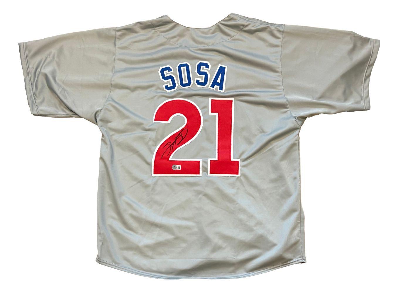 Sammy Sosa Signed Jersey (Beckett) at PristineAuction.com Sammy Sosa Signed Jersey (Beckett) at PristineAuction.com