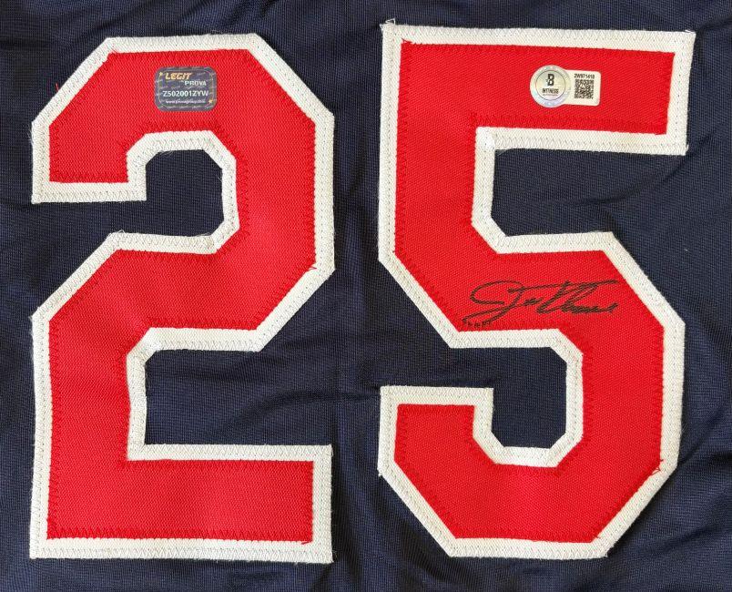 Jim Thome Signed Jersey (Beckett & Prova) at PristineAuction.com Jim Thome Signed Jersey (Beckett & Prova) at PristineAuction.com