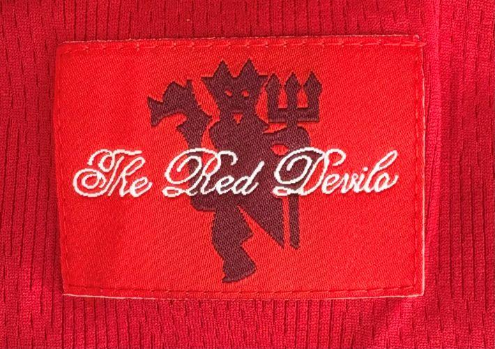 Carlos Tevez Signed Manchester United Nike Authentic Jersey (Beckett) at PristineAuction.com Carlos Tevez Signed Manchester United Nike Authentic Jersey (Beckett) at PristineAuction.com