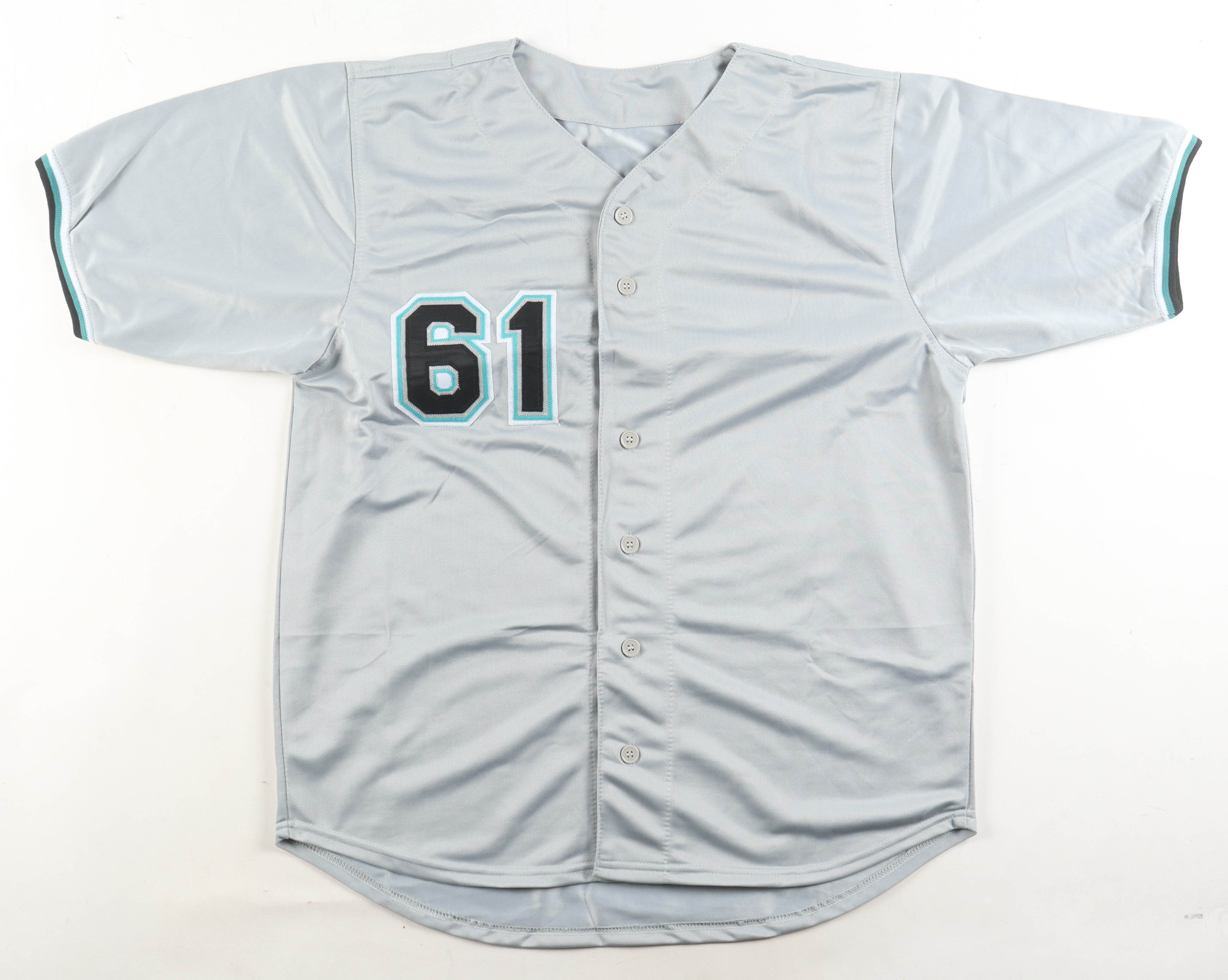 Livan Hernandez Signed Jersey Inscribed "MVP 1997 WS" (JSA) at PristineAuction.com Livan Hernandez Signed Jersey Inscribed "MVP 1997 WS" (JSA) at PristineAuction.com