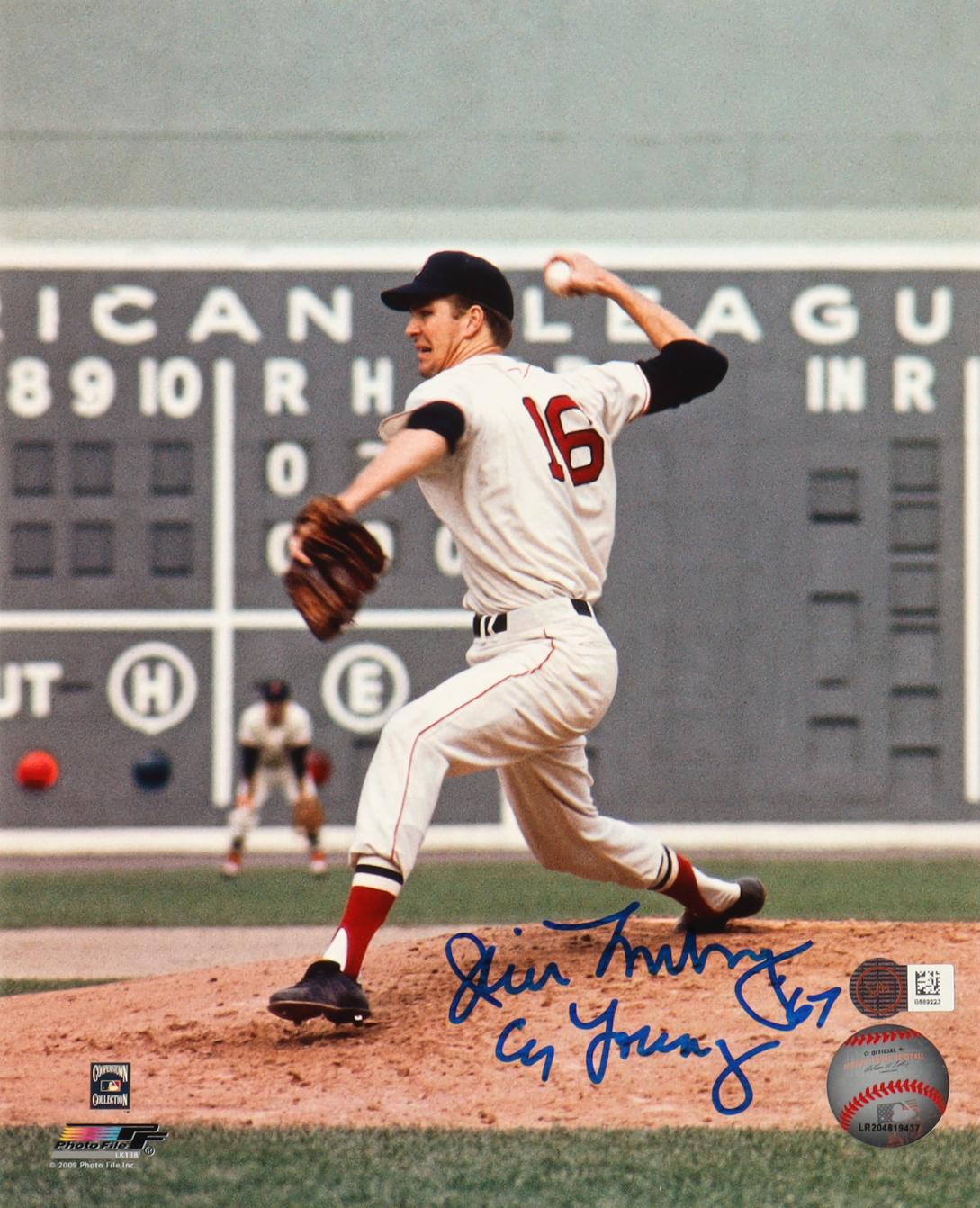 Jim Lonborg Signed Red Sox 8x10 Photo Inscribed "Cy Young '67" (SM) at PristineAuction.com Jim Lonborg Signed Red Sox 8x10 Photo Inscribed "Cy Young '67" (SM) at PristineAuction.com
