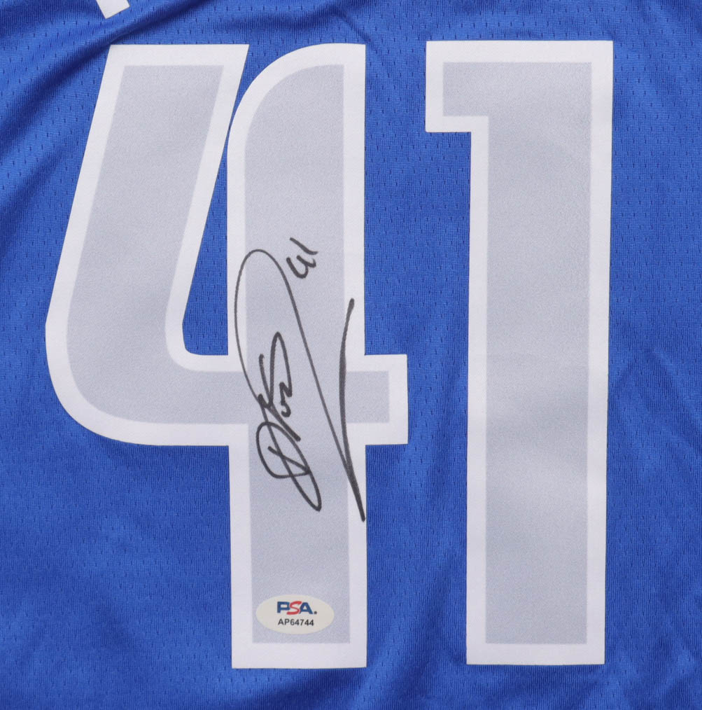 Dirk Nowitzki Signed Mavericks Nike Authentic Jersey (PSA) at PristineAuction.com Dirk Nowitzki Signed Mavericks Nike Authentic Jersey (PSA) at PristineAuction.com