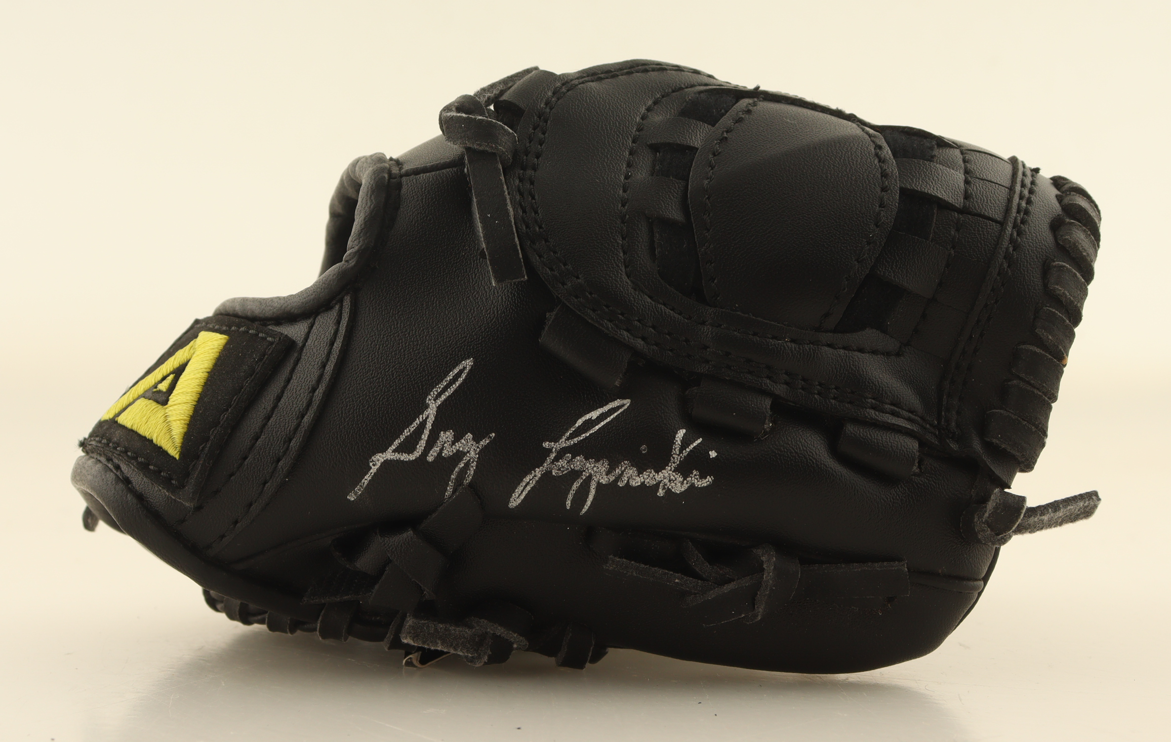 Greg Luzinski Signed Mini Baseball Glove (Beckett) at PristineAuction.com Greg Luzinski Signed Mini Baseball Glove (Beckett) at PristineAuction.com